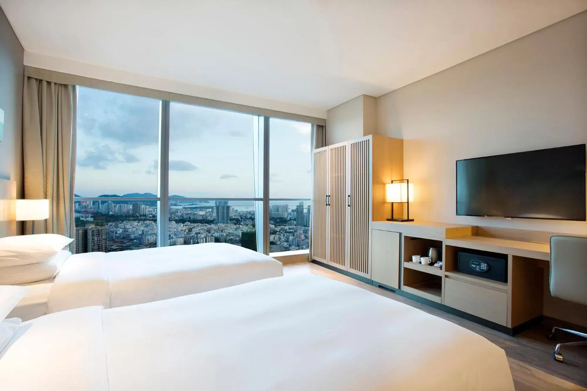 Twin Room with Sofa Bed and Ocean View in Hyatt Place Sanya City Center Twin Room with Sofa Bed and Ocean View in Hyatt Place Sanya City Center