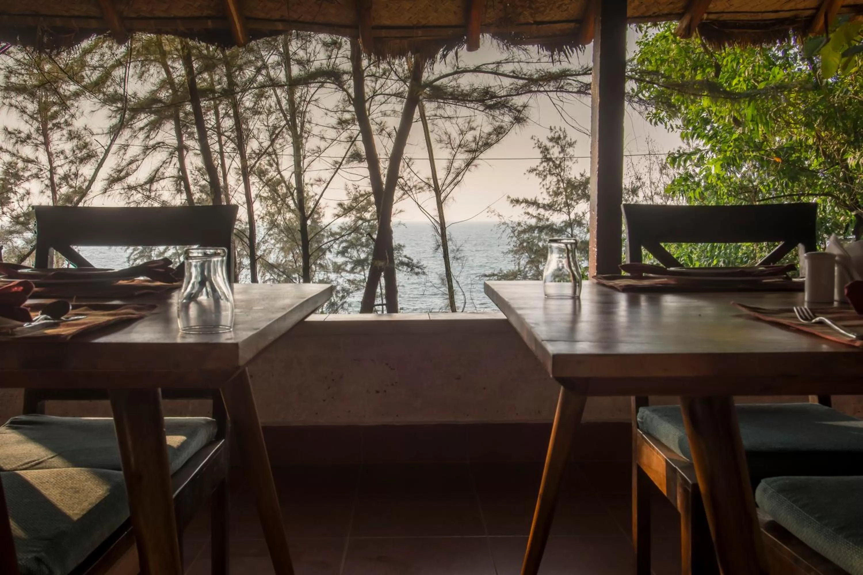 Restaurant/places to eat in Red Earth - Gokarna