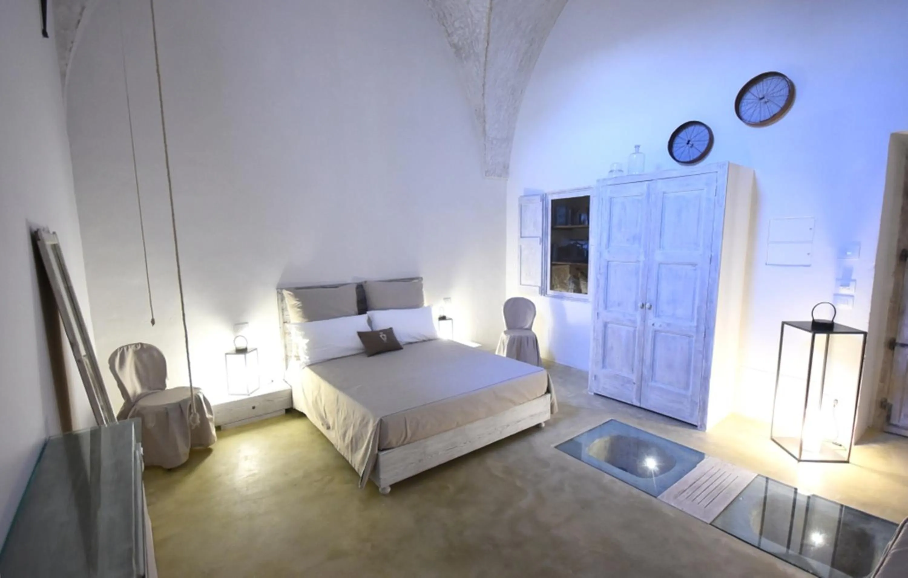 Bedroom, Bed in Palazzo Castriota
