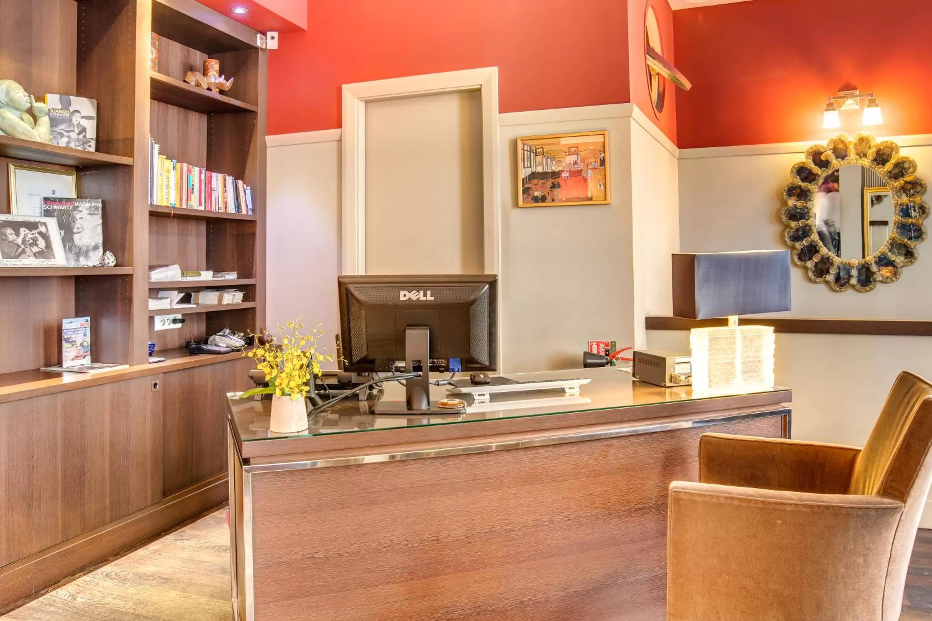 Lobby or reception in Crystal Hotel