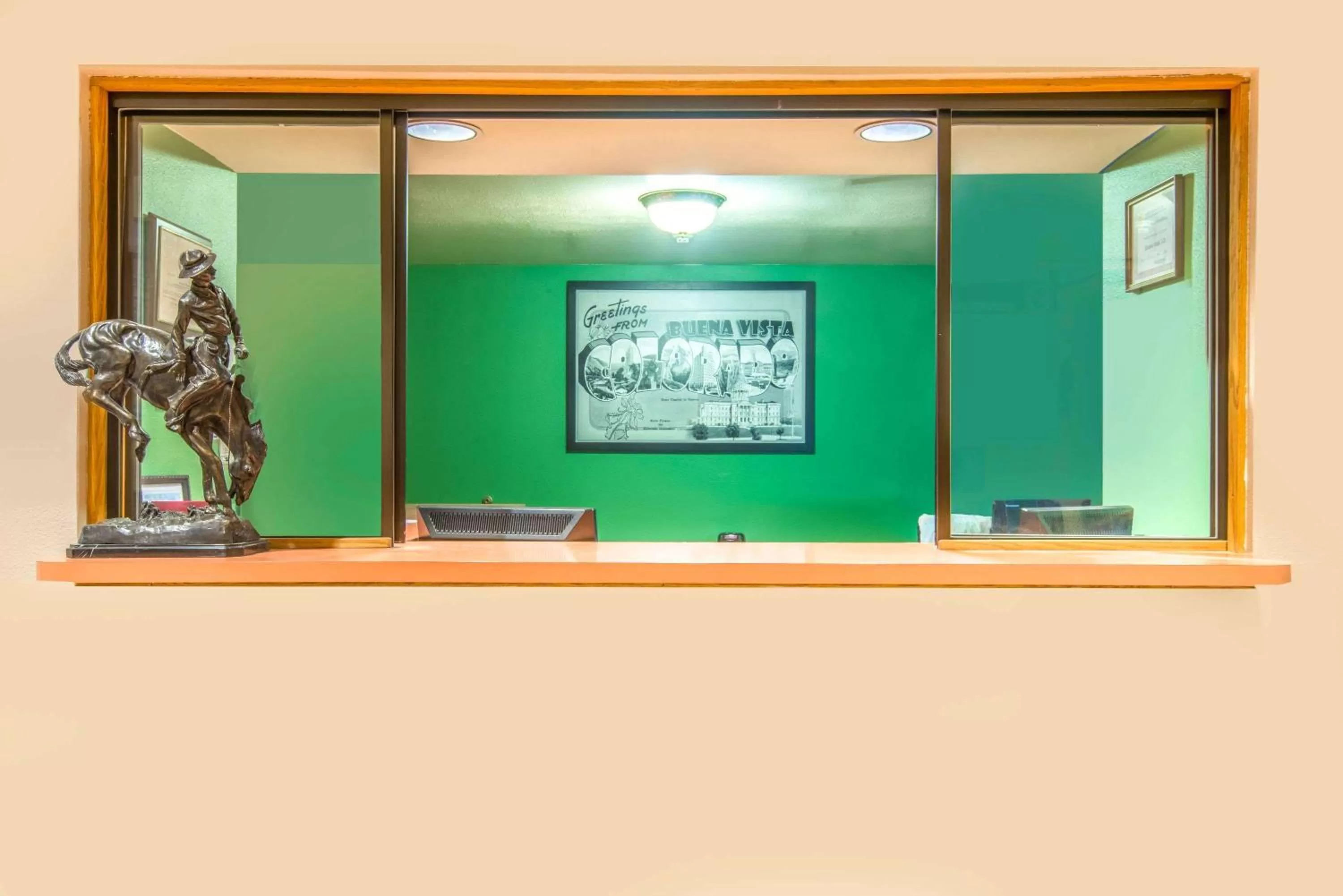 Lobby or reception in Super 8 by Wyndham Buena Vista