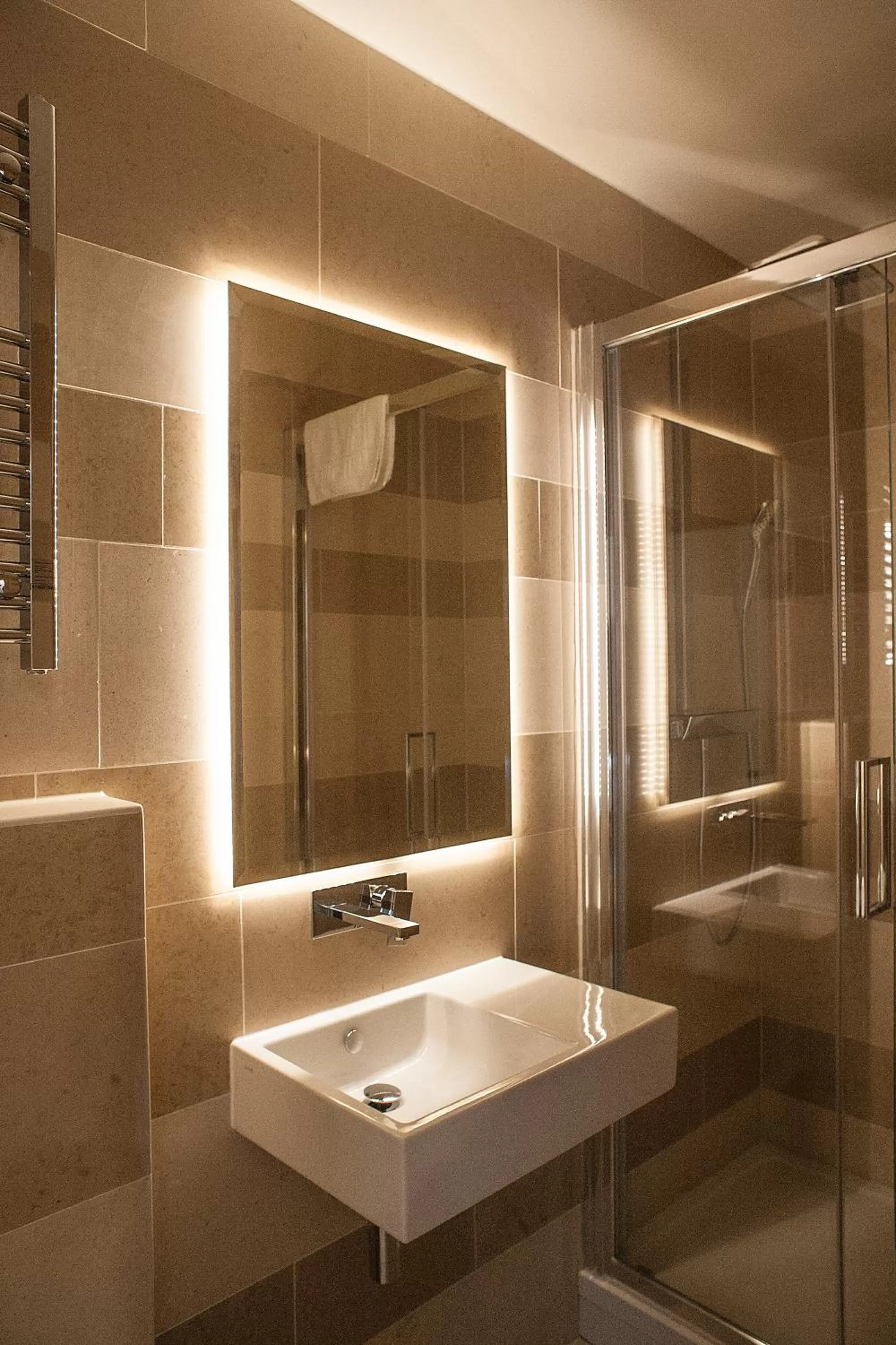 Bathroom in NOX Golders Green