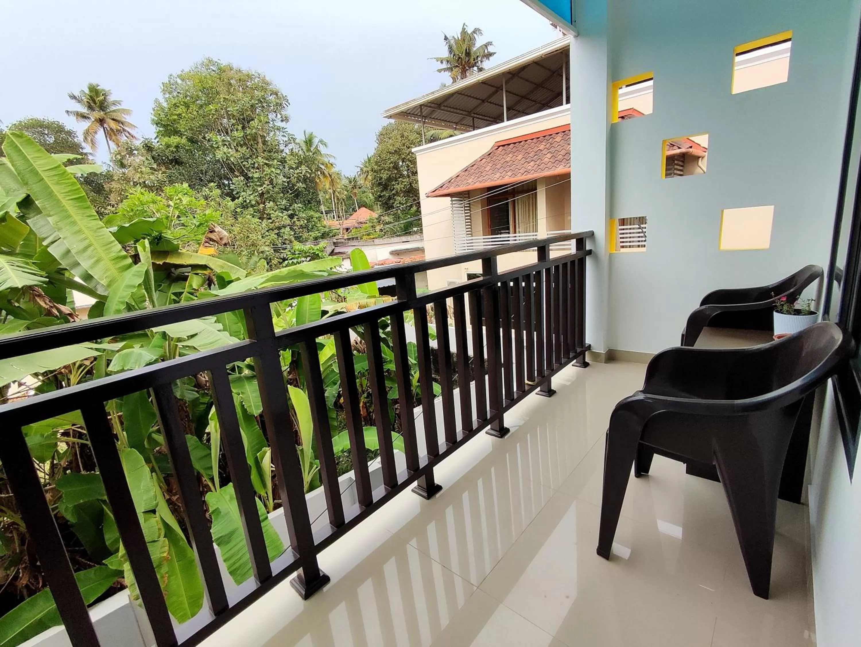 Day in Happy Buddha S4