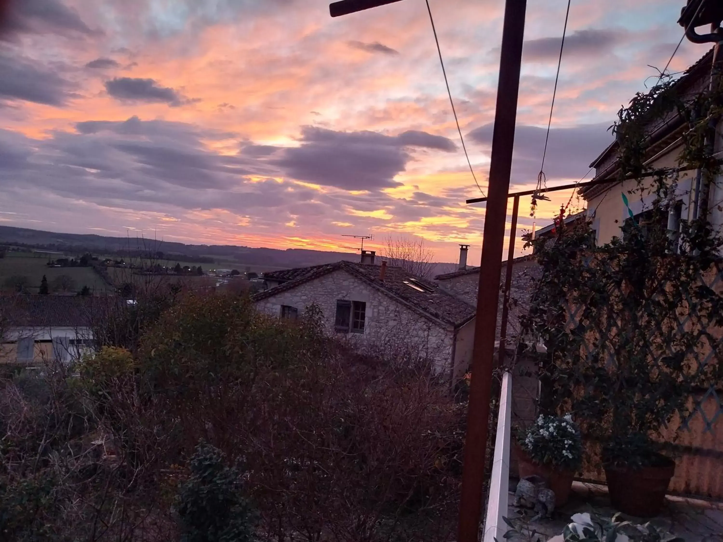 Standard Twin Room in 39 Tour de Ville Standard Twin Room in 39 Tour de Ville