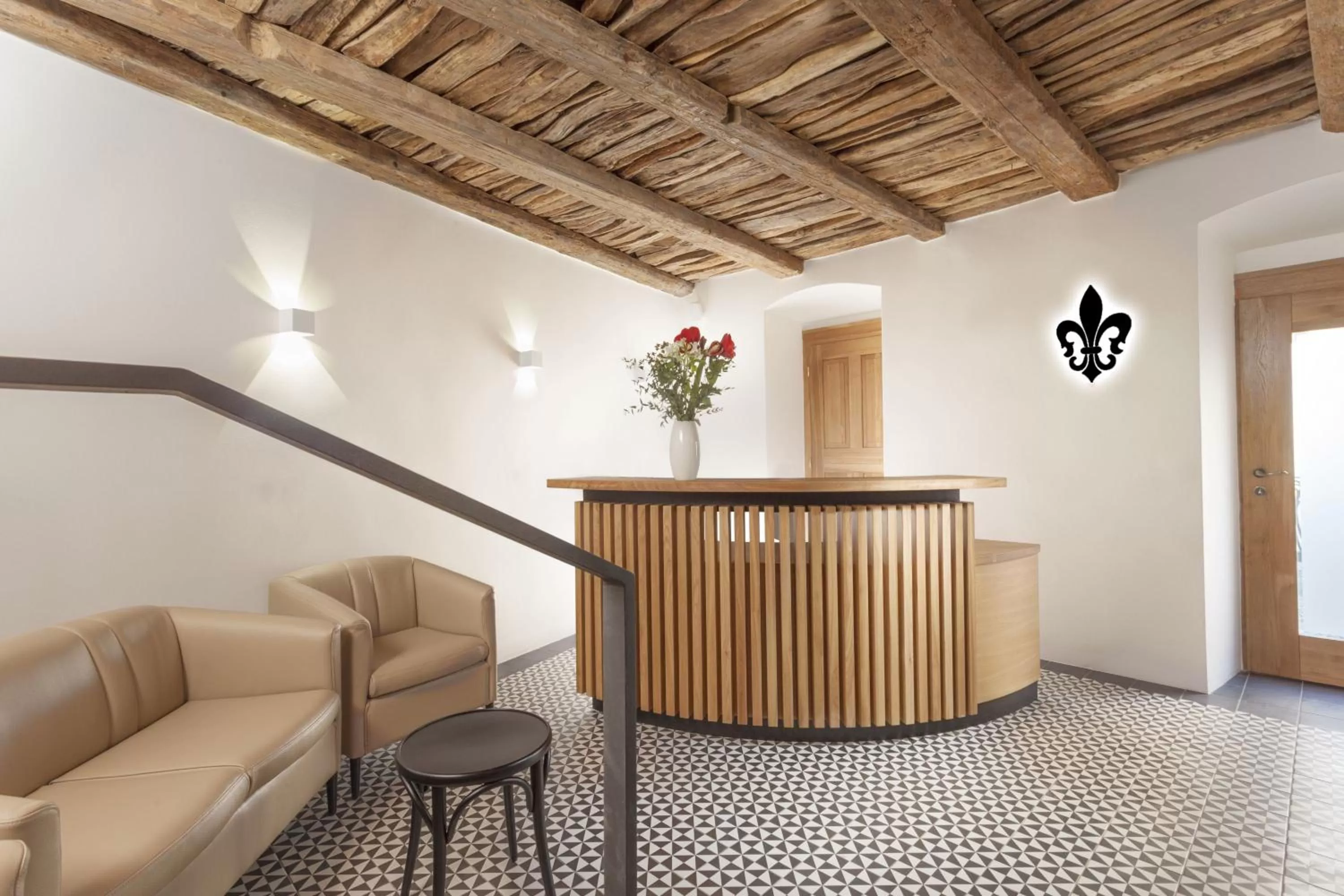 Lobby or reception in Hotel At the White Lily