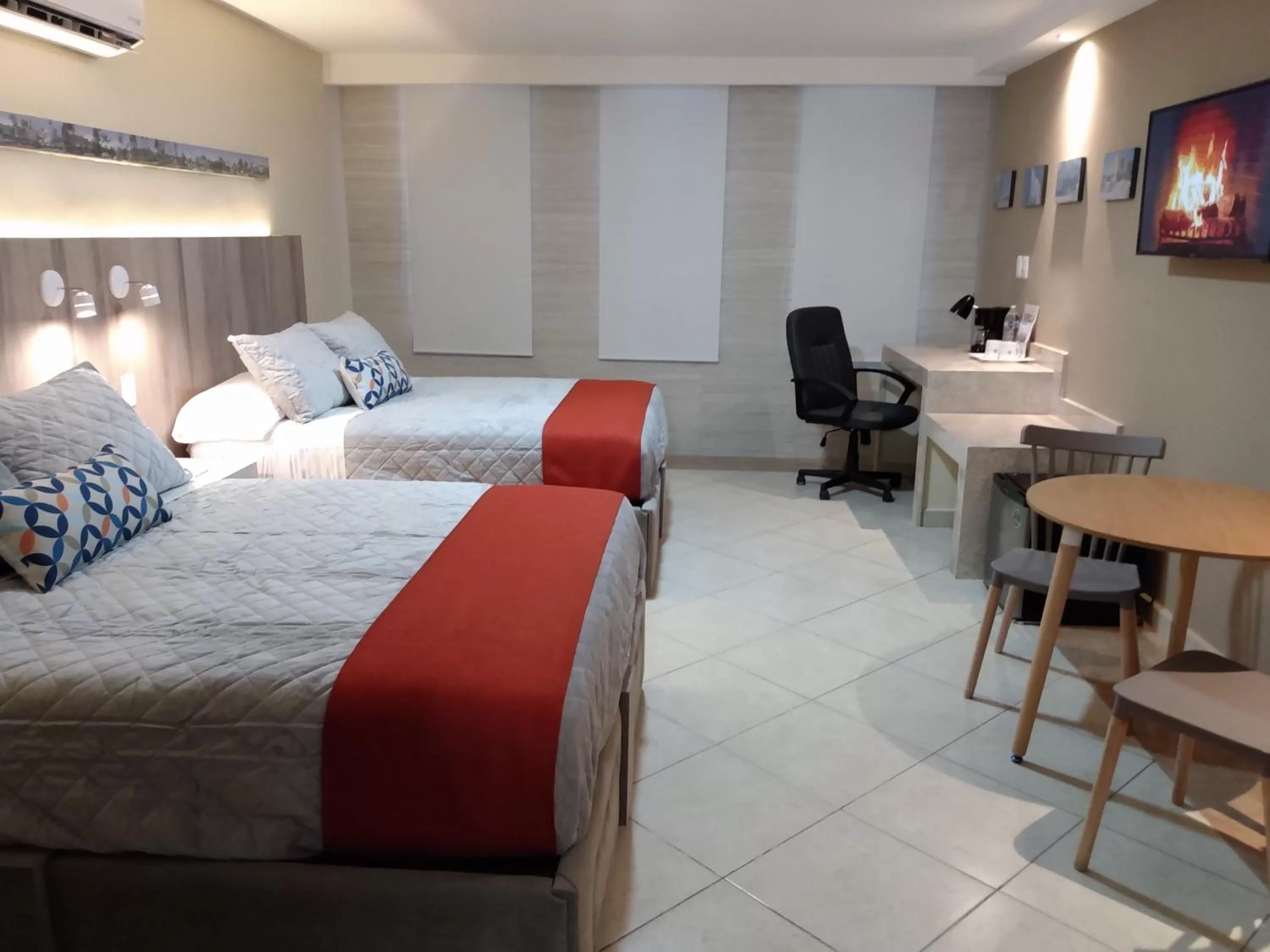 Photo of the whole room, Bed in EXECUTIROOMS VERACRUZ