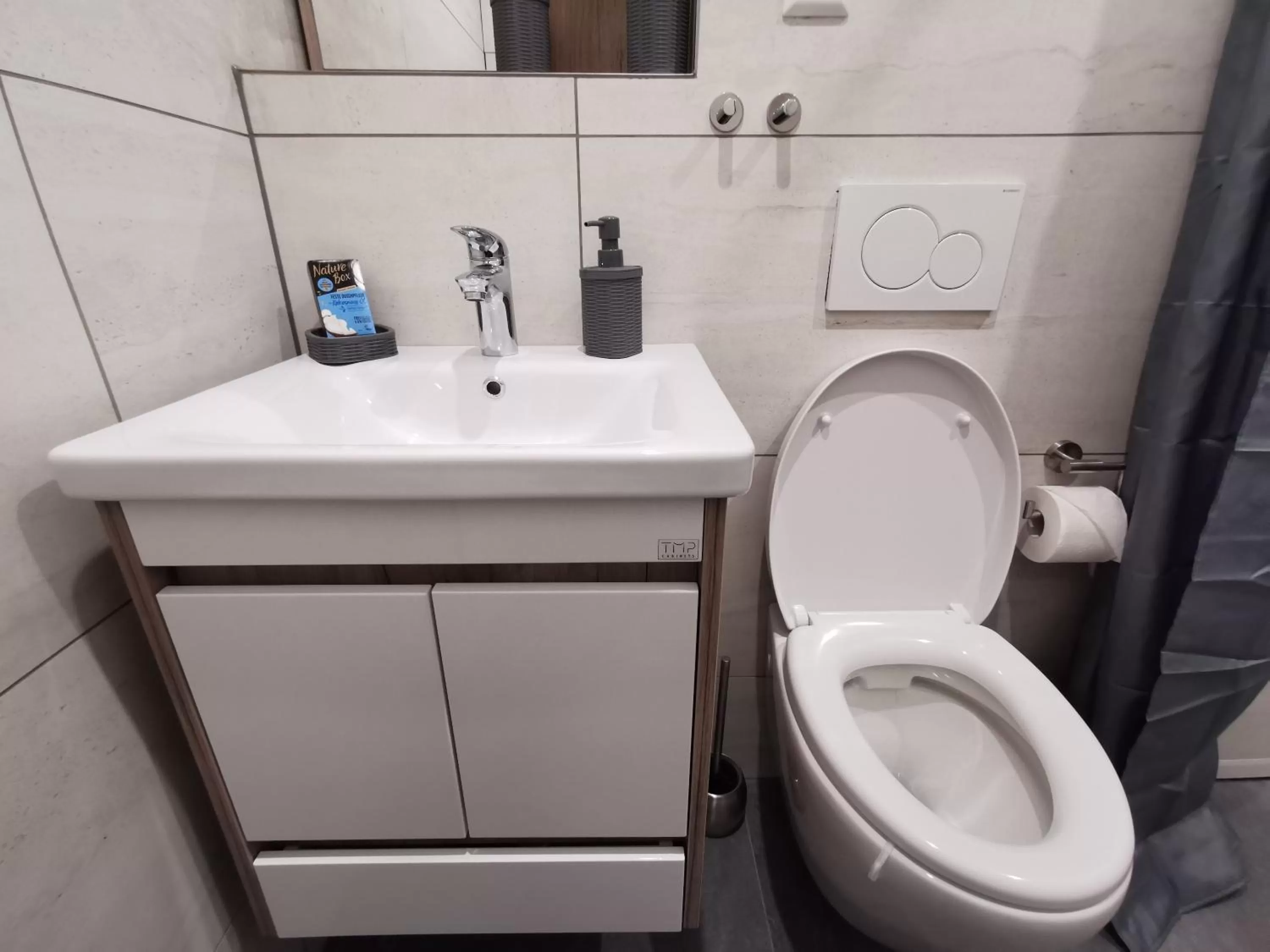 Toilet in HP Apartments