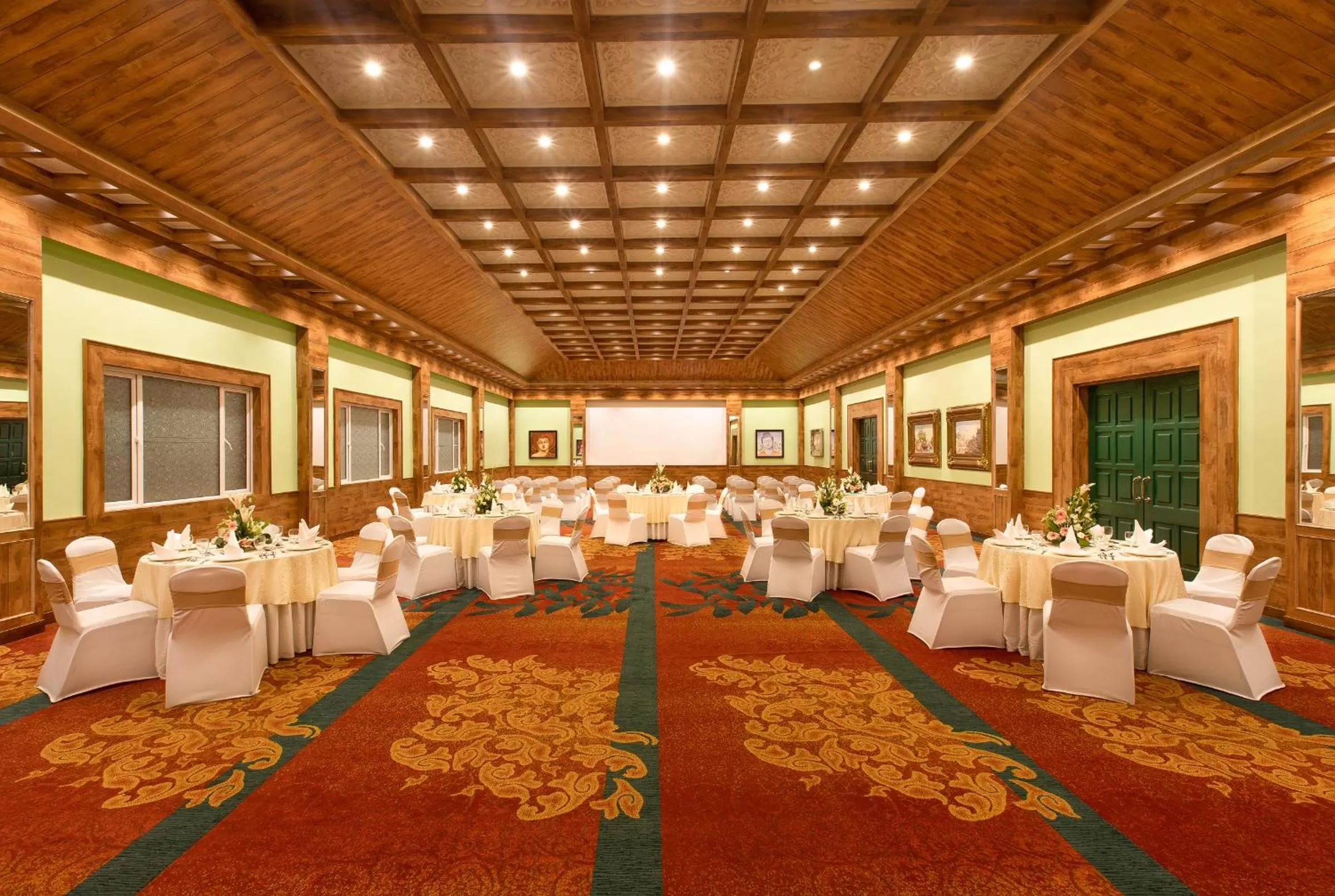 Banquet/Function facilities in MAYFAIR Himalayan Spa Resort