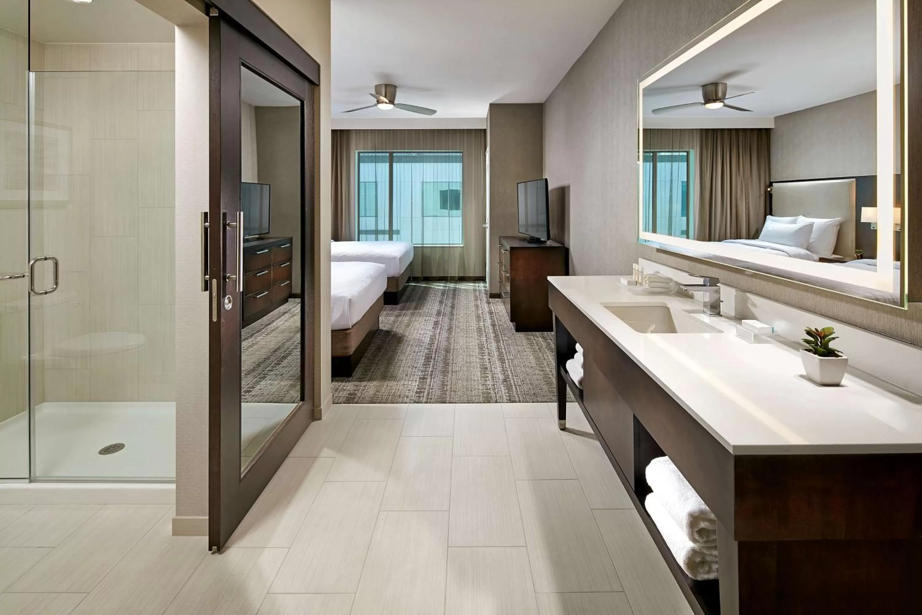 Bathroom, Bed in Homewood Suites by Hilton San Diego Downtown/Bayside