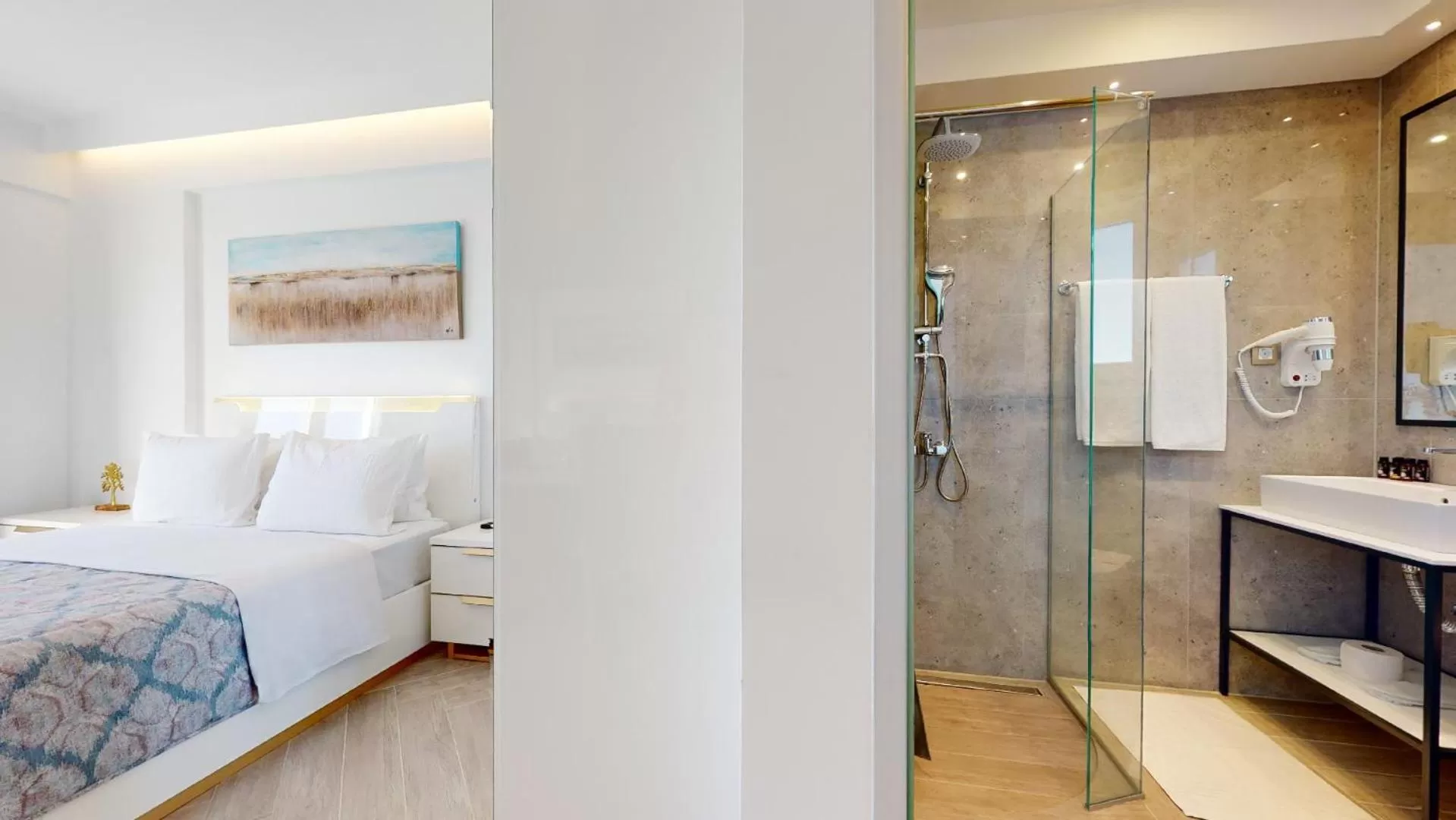 Bathroom in Golden Lion Parga