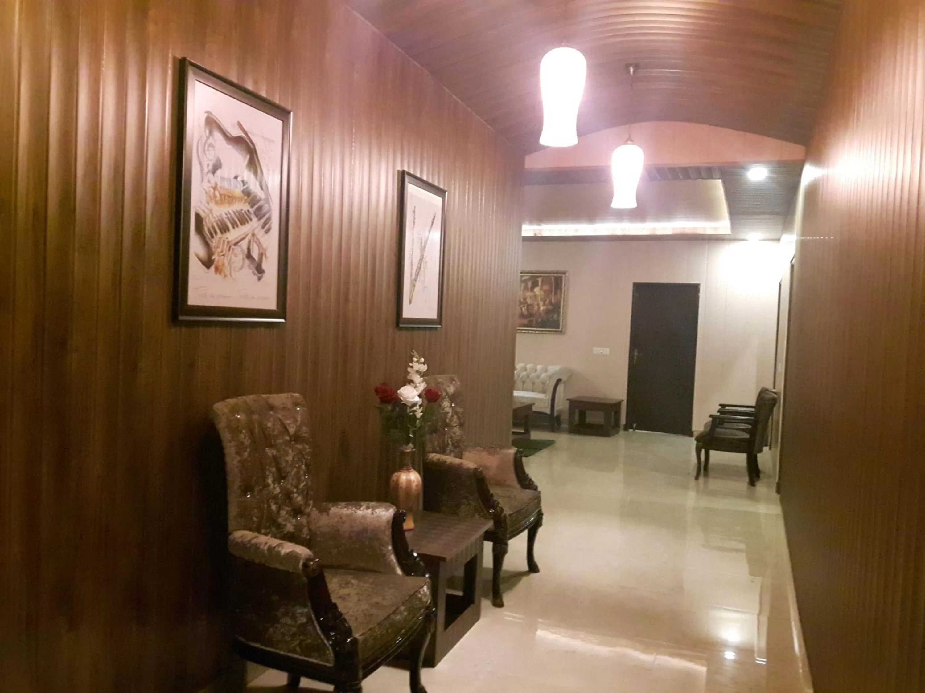 Seating area in Maple Leaf Hotel