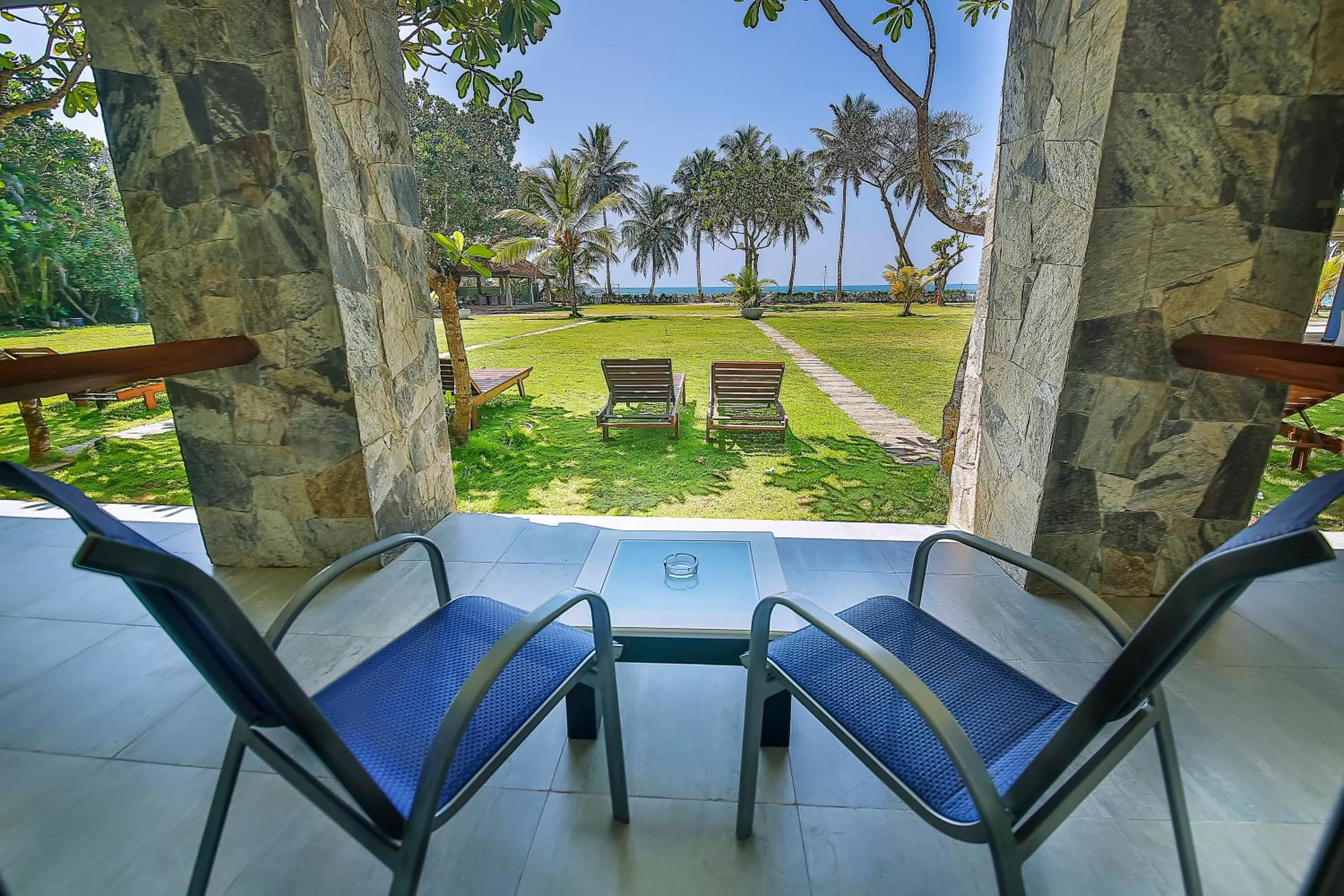 View (from property/room) in Earl's Reef