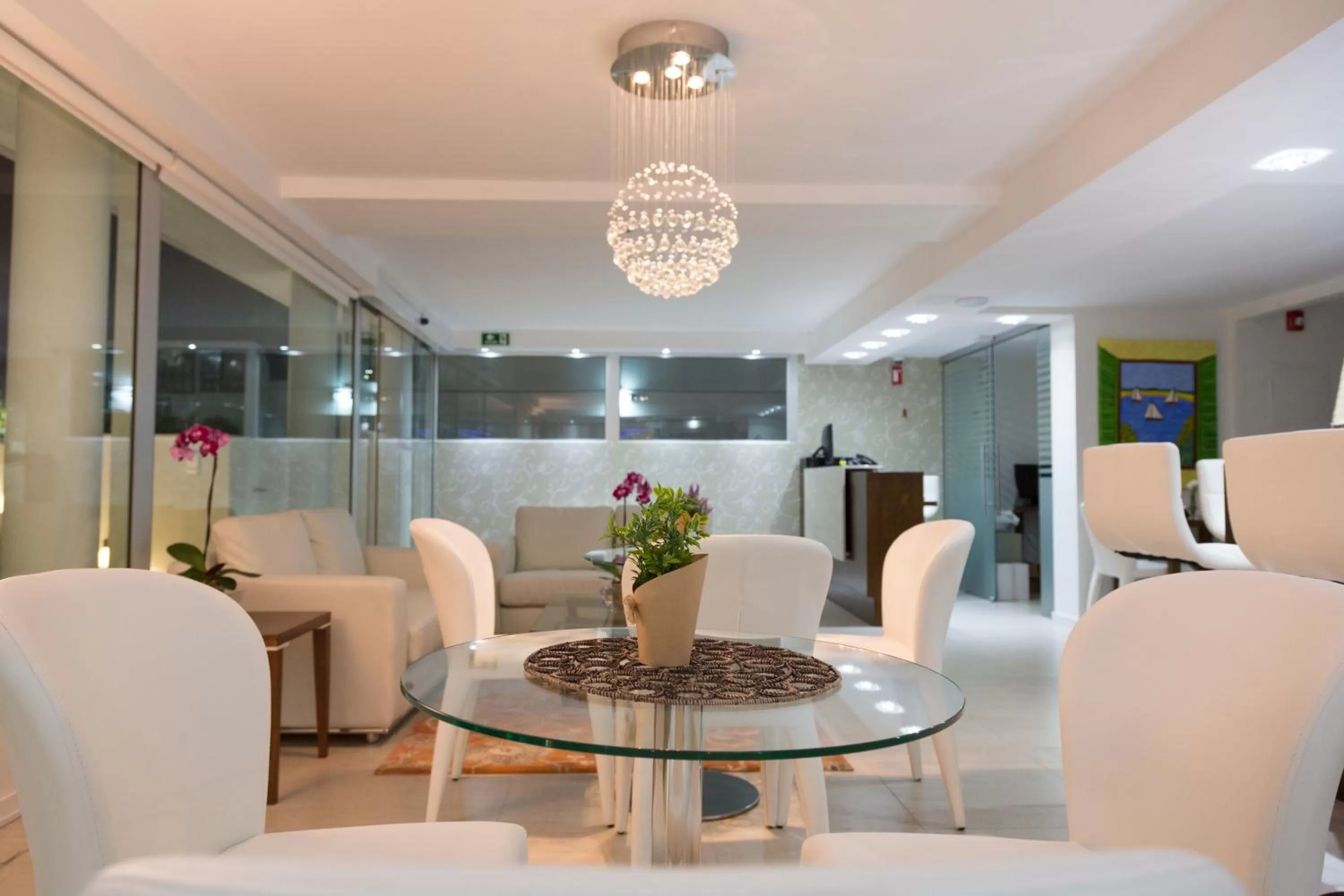 Lobby or reception in Seaview Hotel Boutique