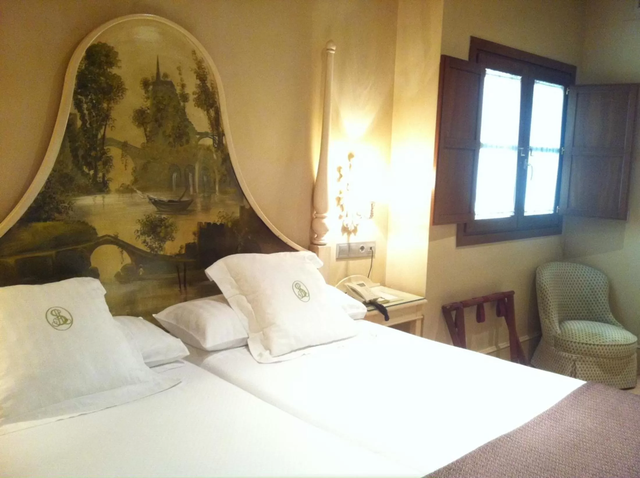 Bed in Sacristia de Santa Ana