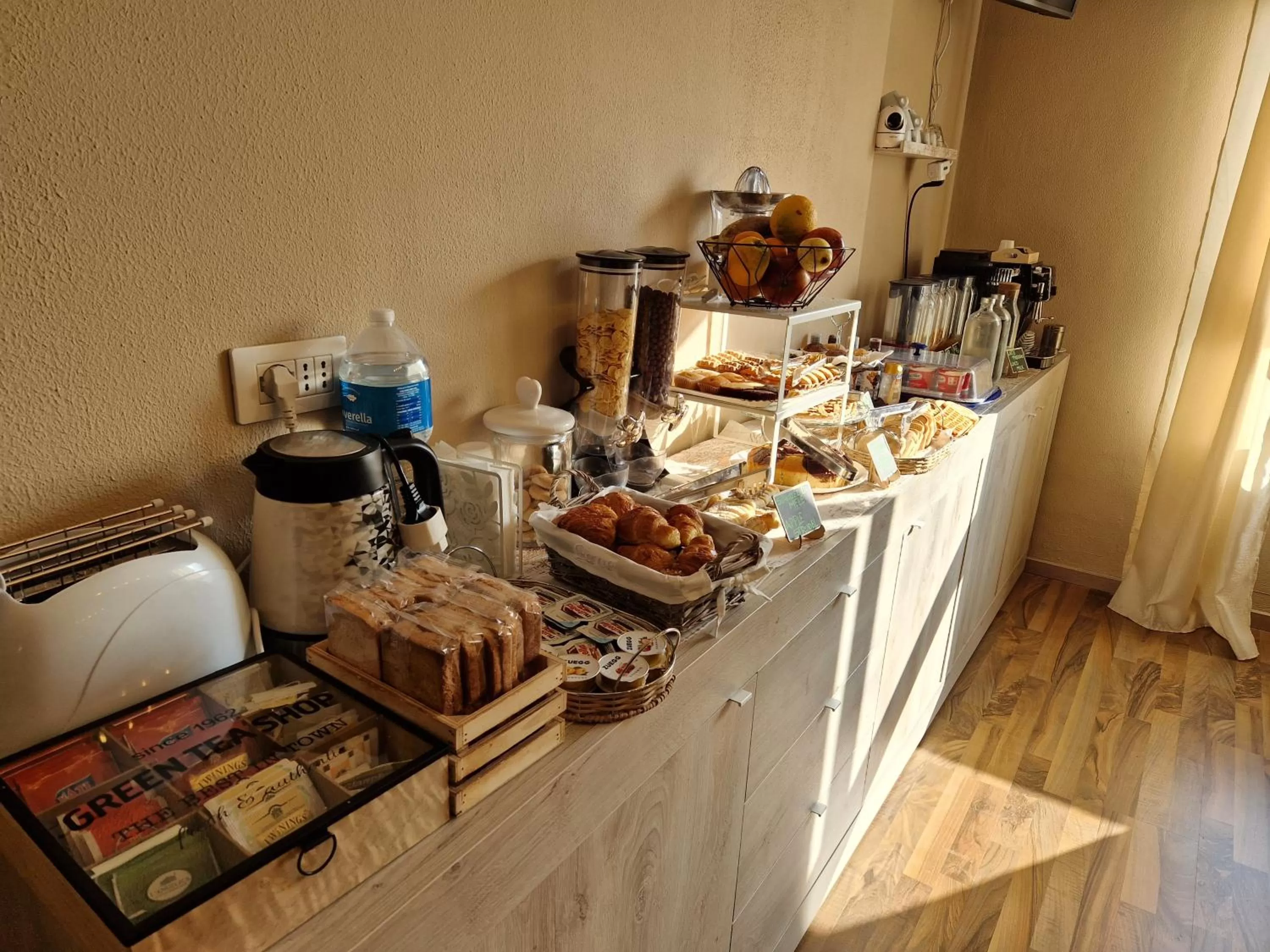 Breakfast in U Baruni B&B