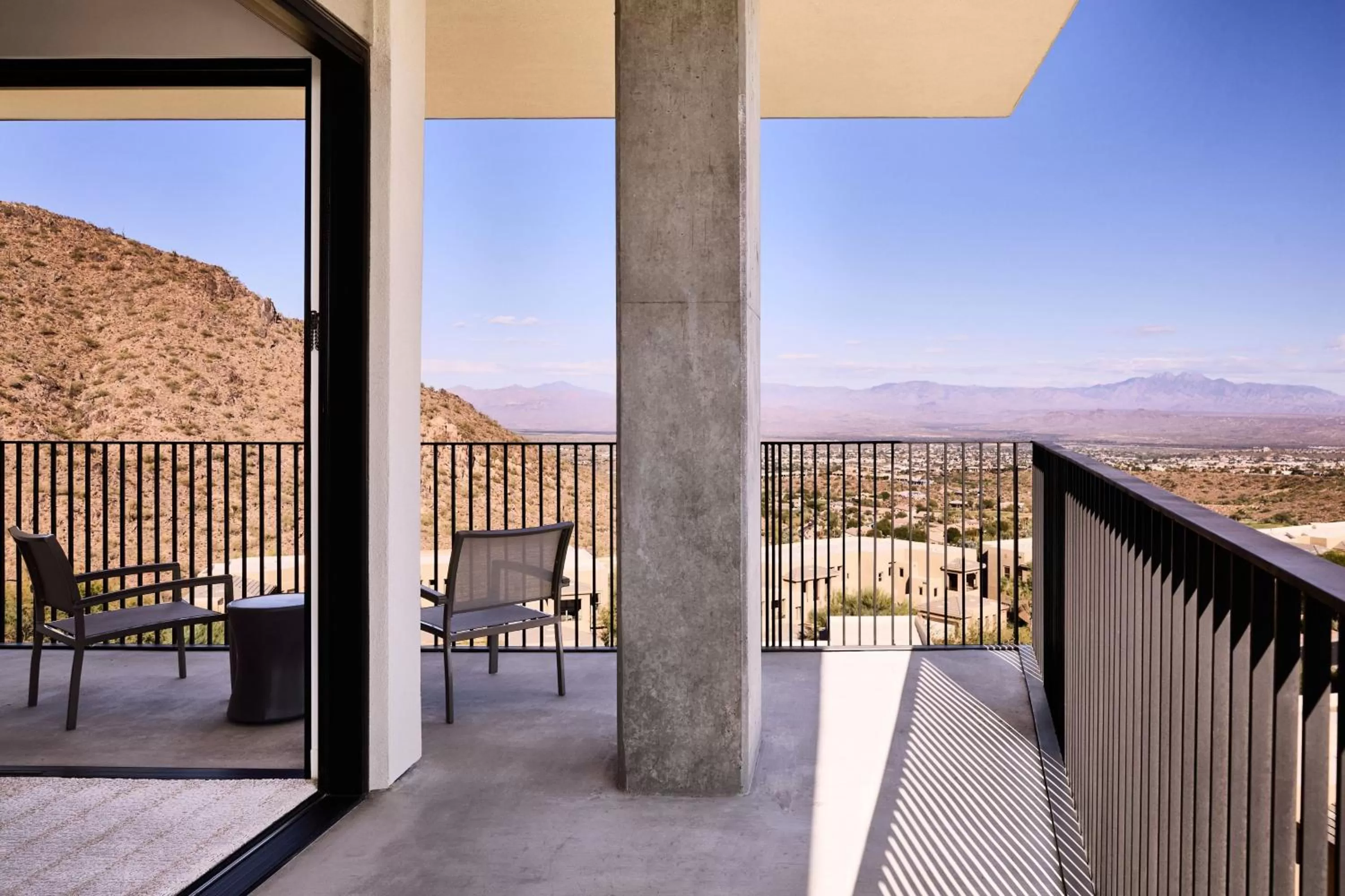 Photo of the whole room in ADERO Scottsdale Resort, Autograph Collection