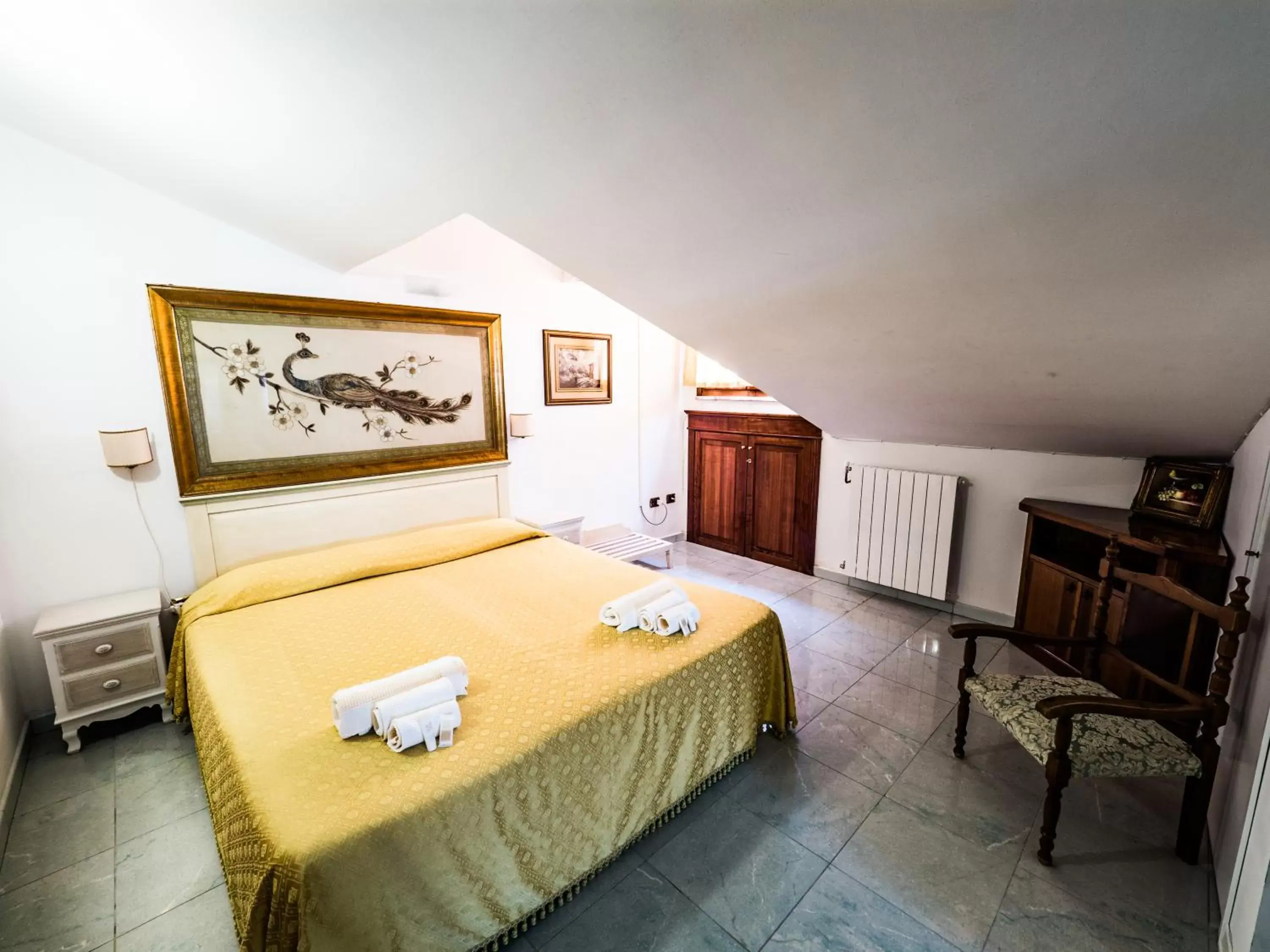 Economy Double Room in Euro Hotel Iglesias Economy Double Room in Euro Hotel Iglesias