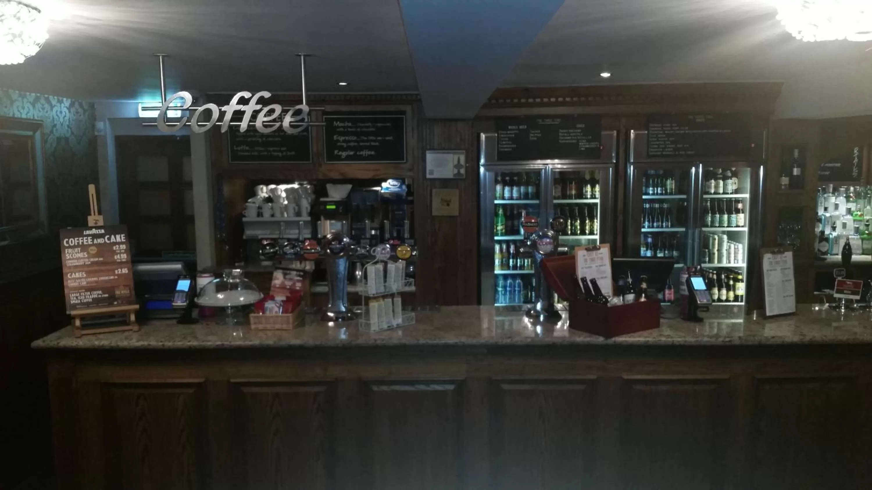 Alcoholic drinks, Lounge/Bar in The Three Tuns Hotel Wetherspoon