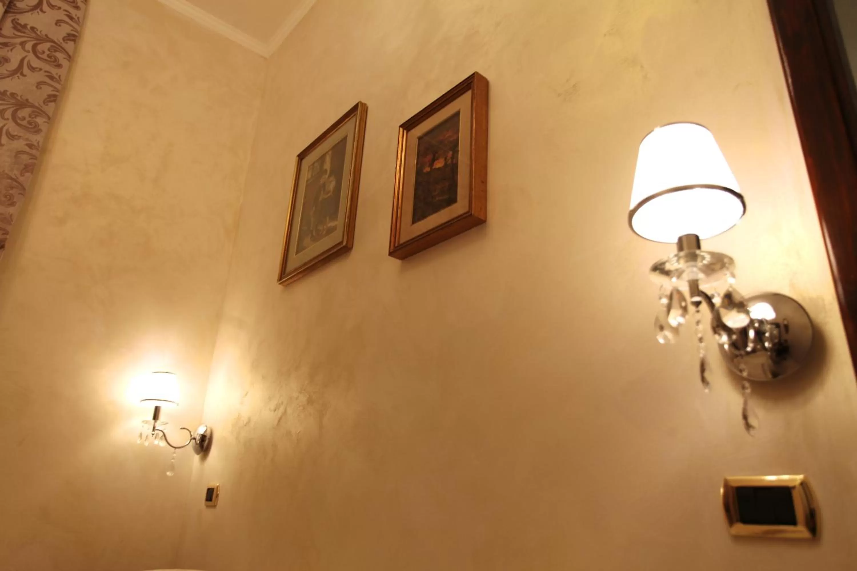 Decorative detail in B&B Roma Royal Residence