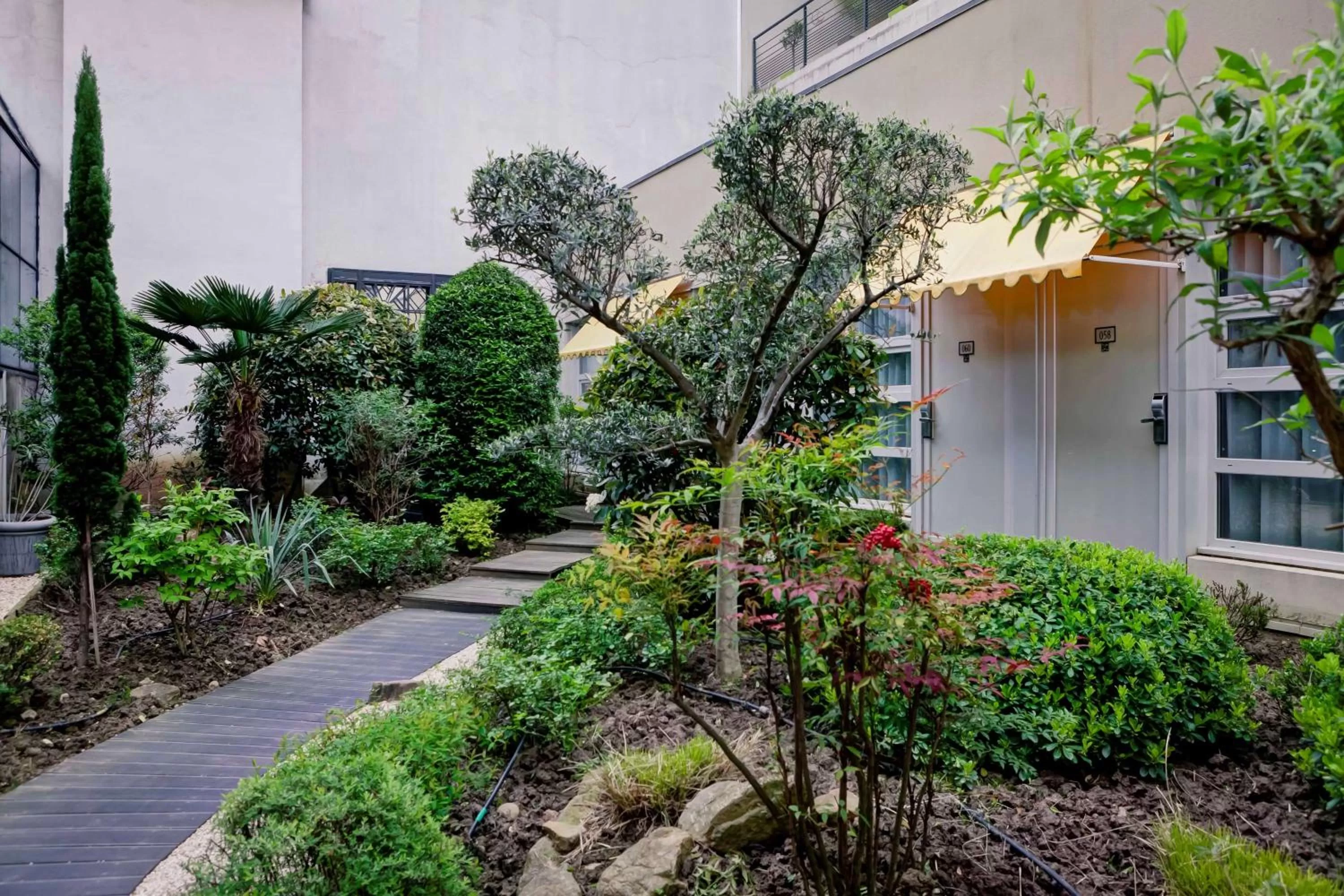 Property building in Best Western Crequi Lyon Part Dieu