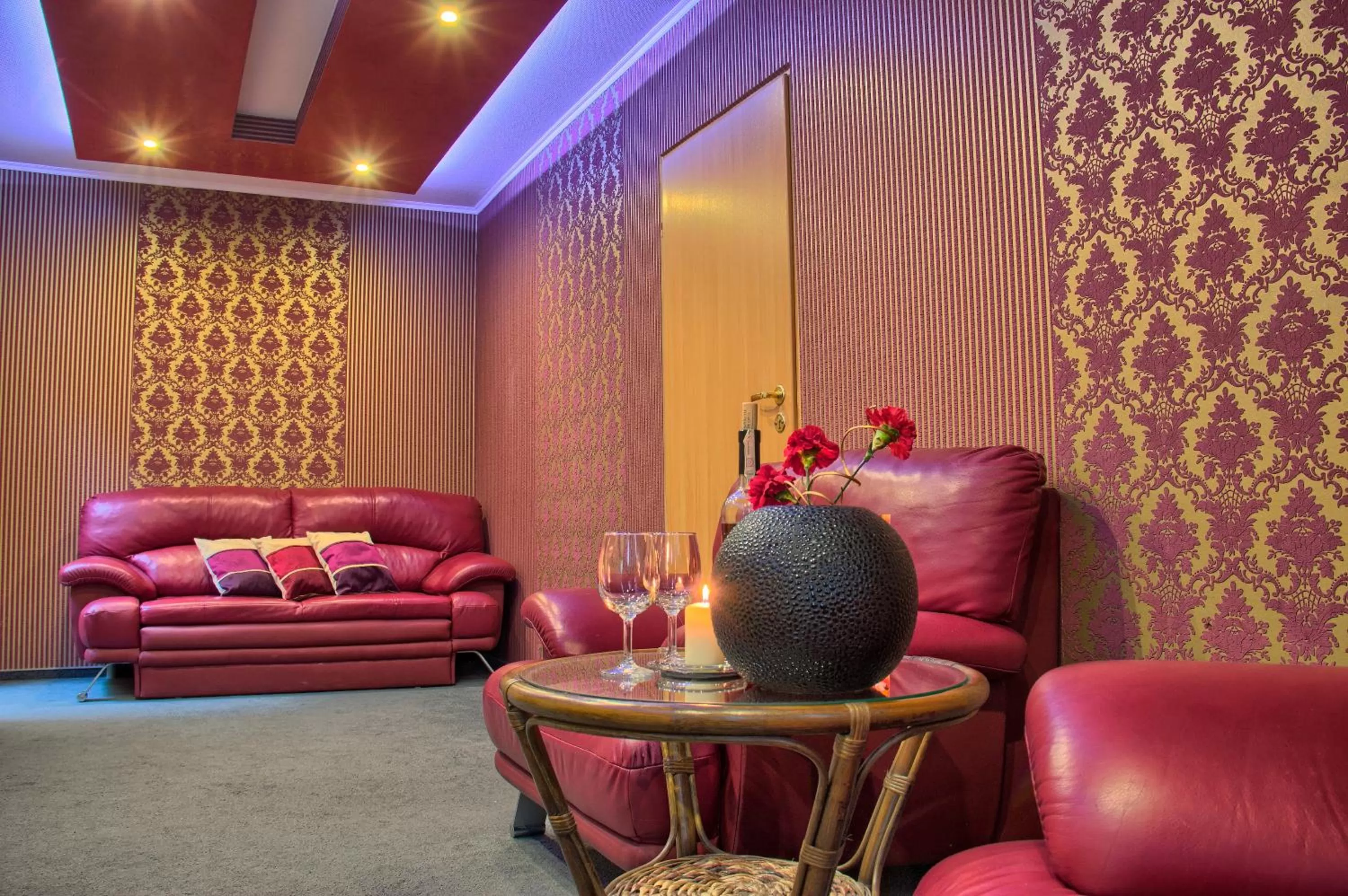 Photo of the whole room, Seating Area in Hotel Kasieńka