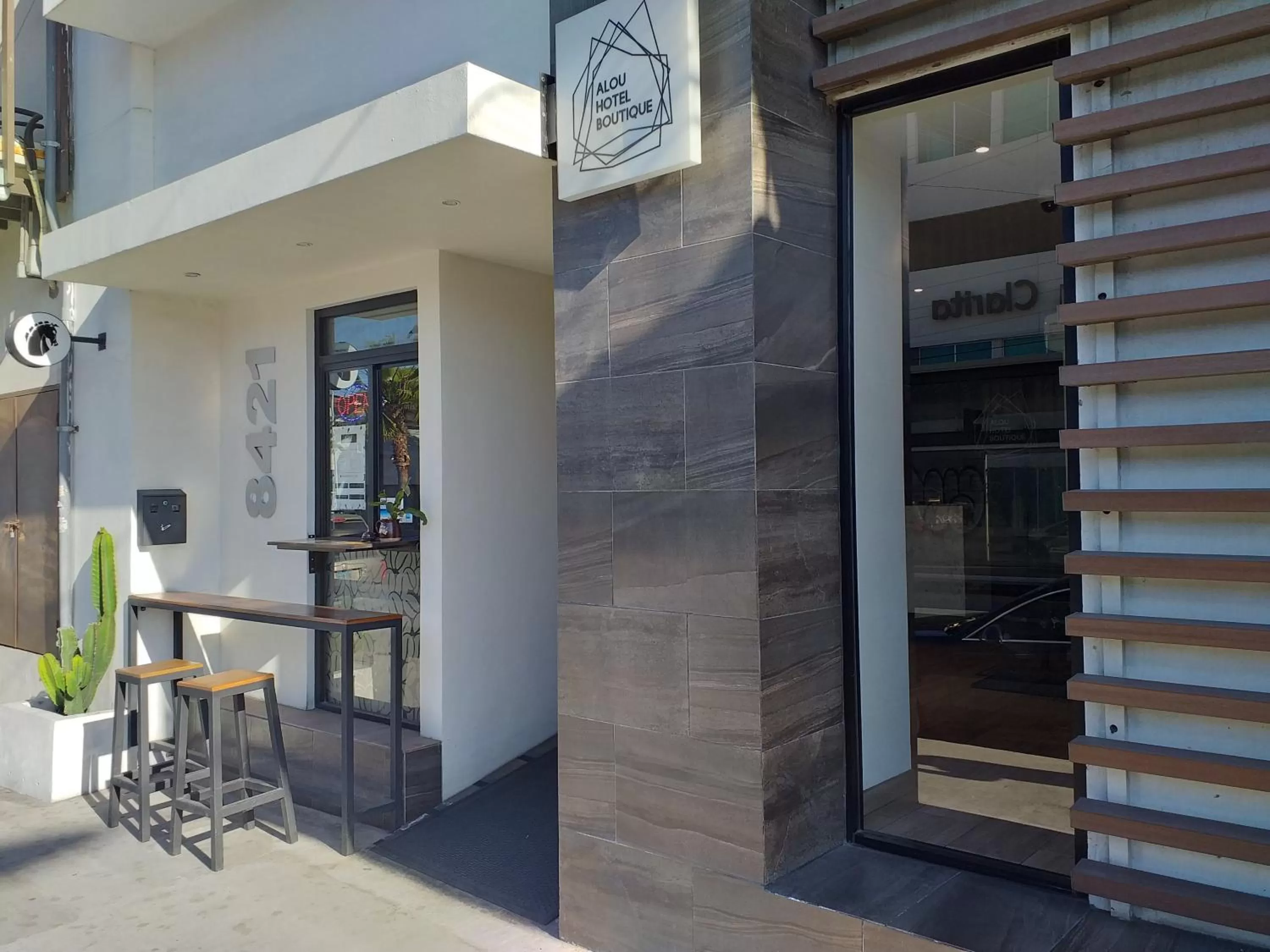 Facade/entrance in Alou Hotel Boutique