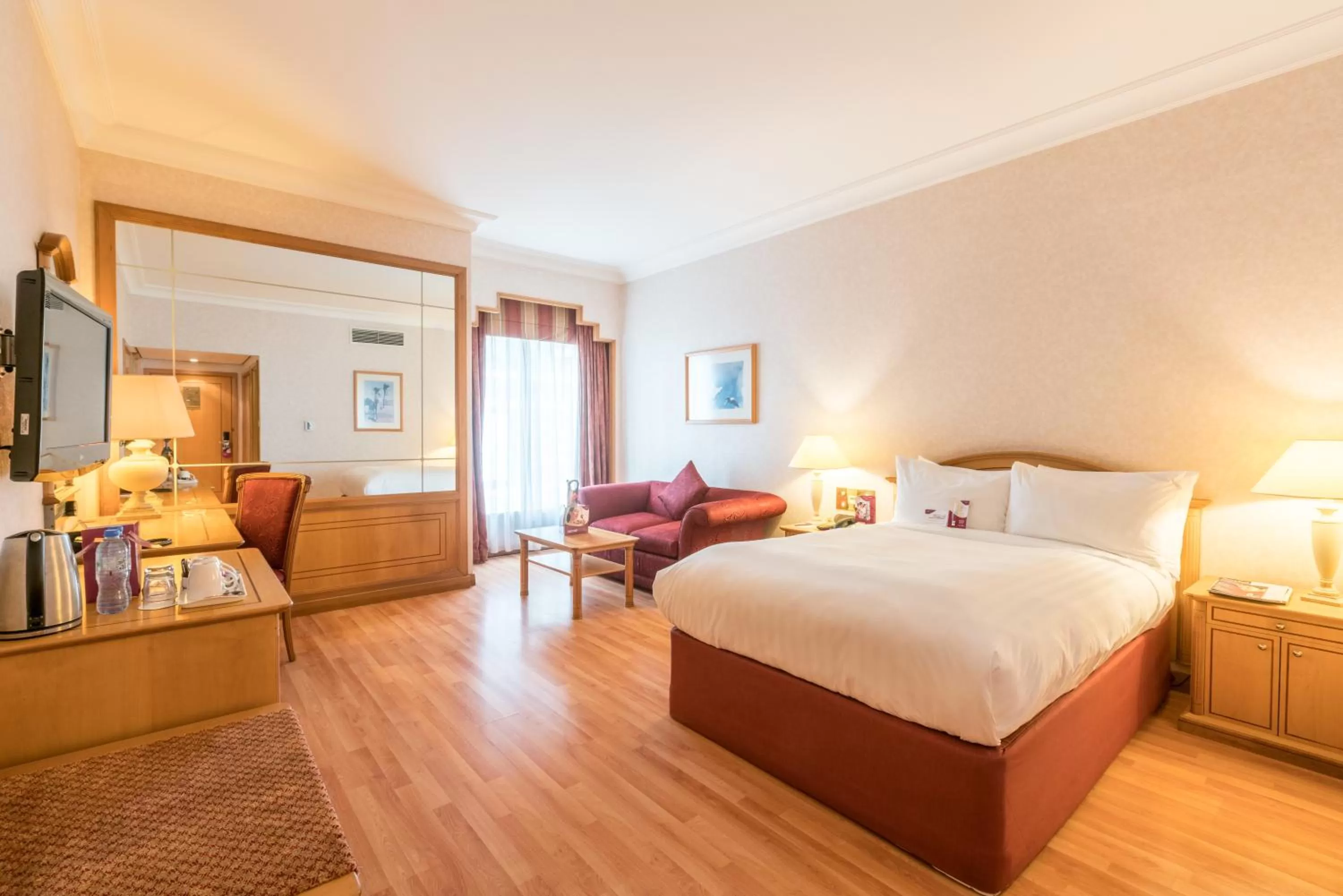 Photo of the whole room, Bed in Millennium Downtown