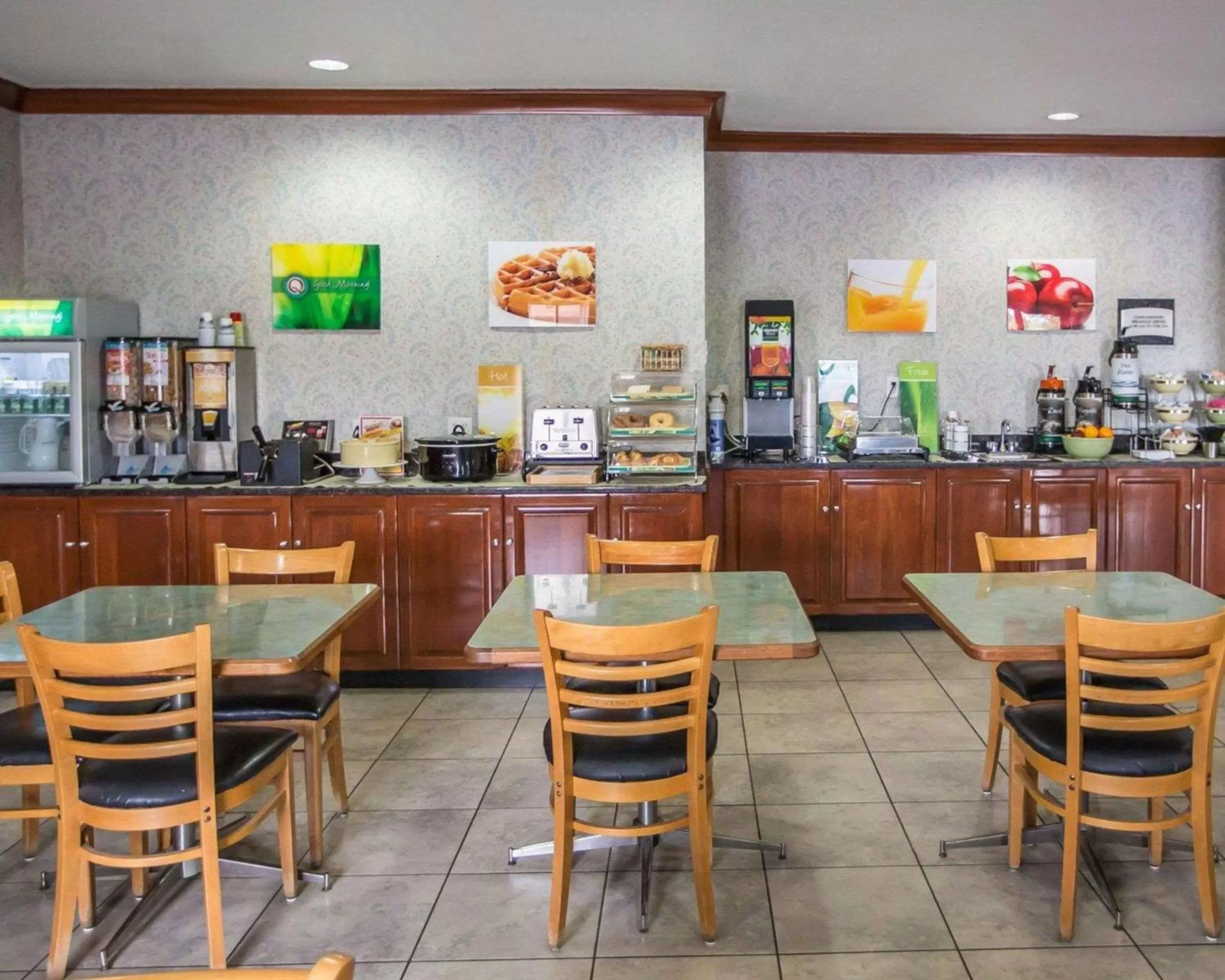 Restaurant/places to eat in Quality Inn Peru near Starved Rock State Park