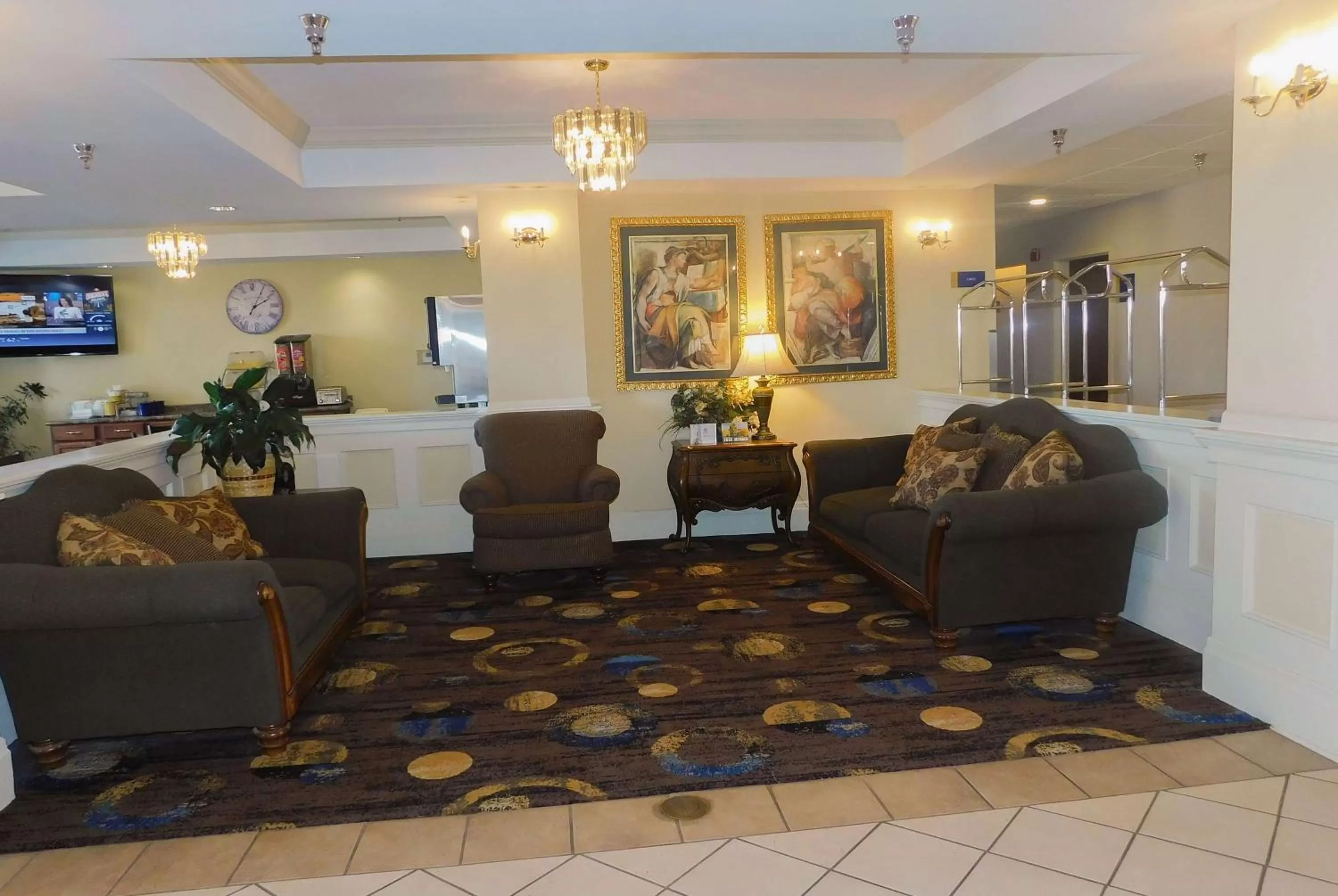 Lobby or reception in Days Inn & Suites by Wyndham Pocahontas
