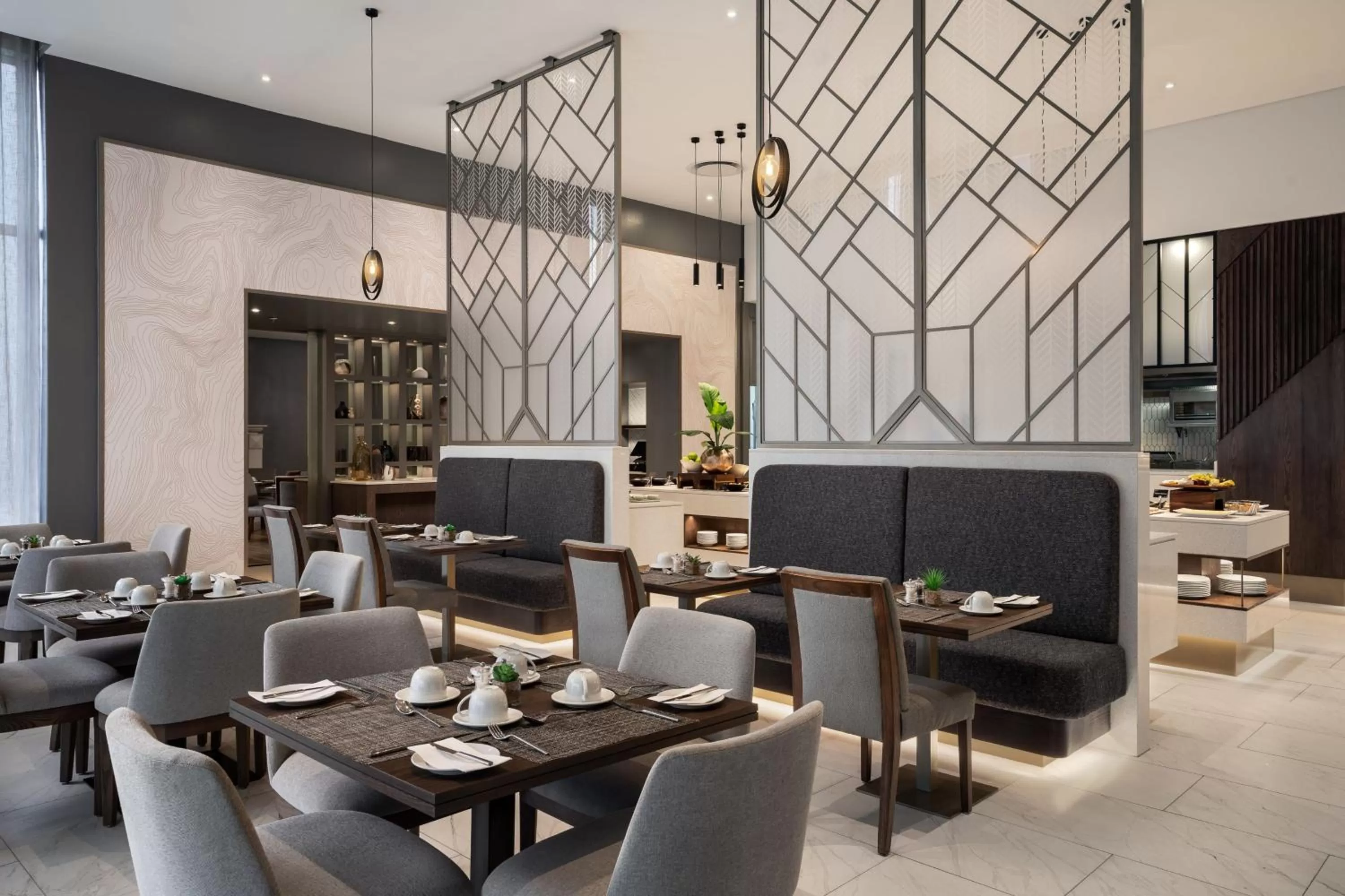 Restaurant/places to eat in Cape Town Marriott Hotel Crystal Towers