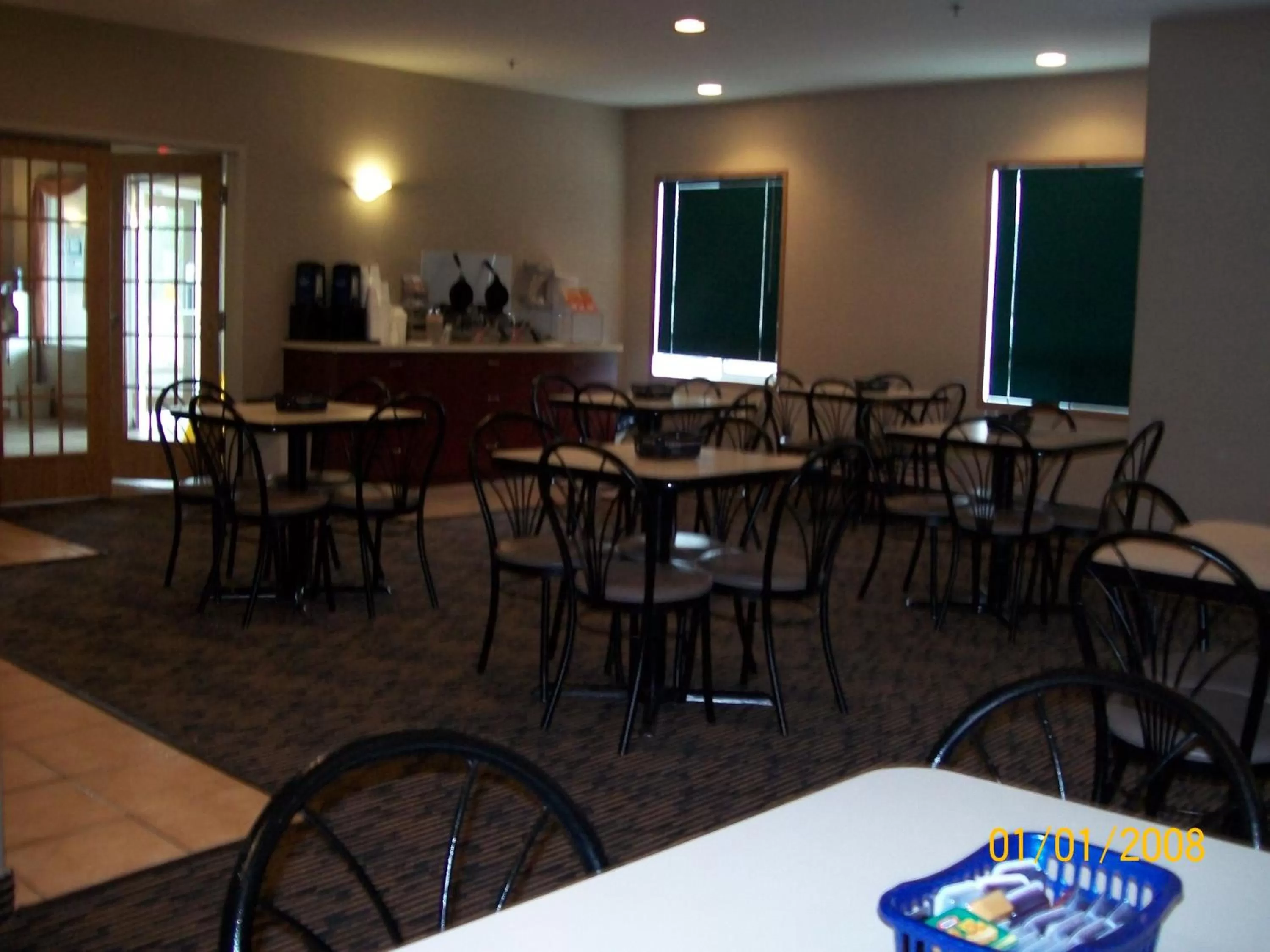 Restaurant/places to eat in Days Inn by Wyndham Moose Jaw