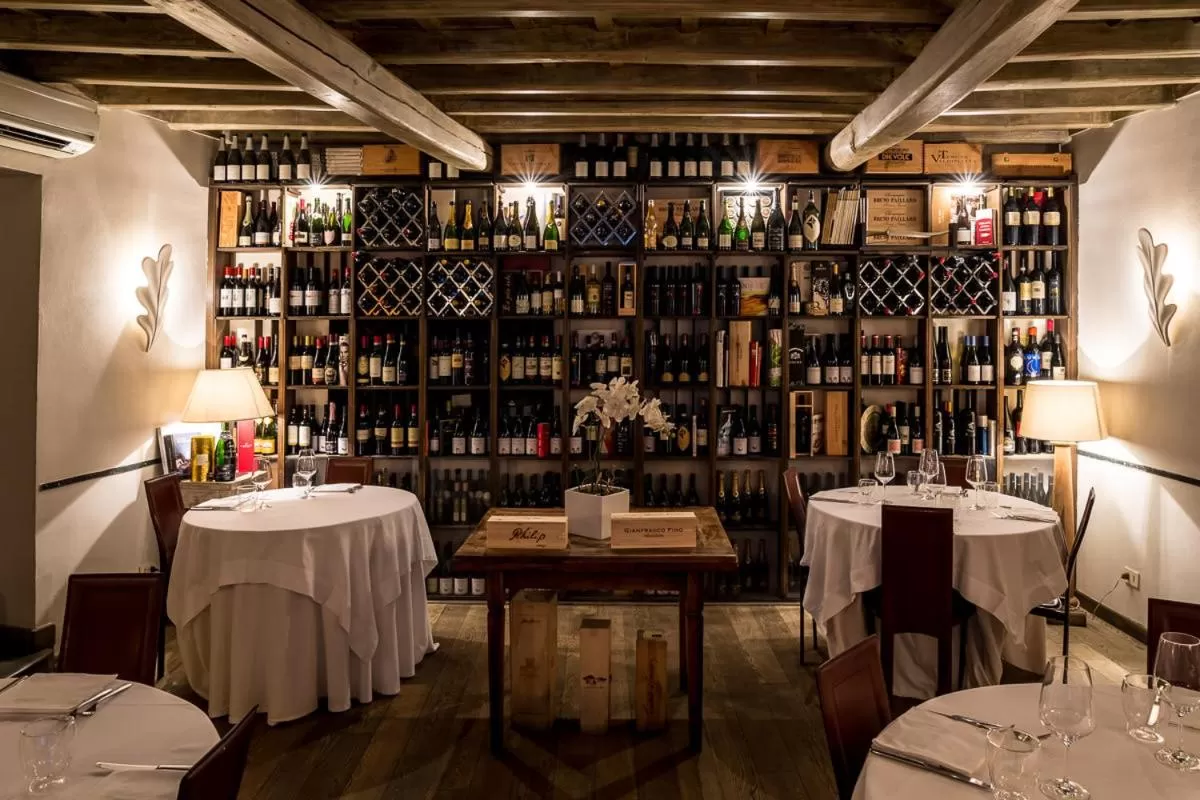 Restaurant/places to eat in Trevi Beau Boutique Hotel