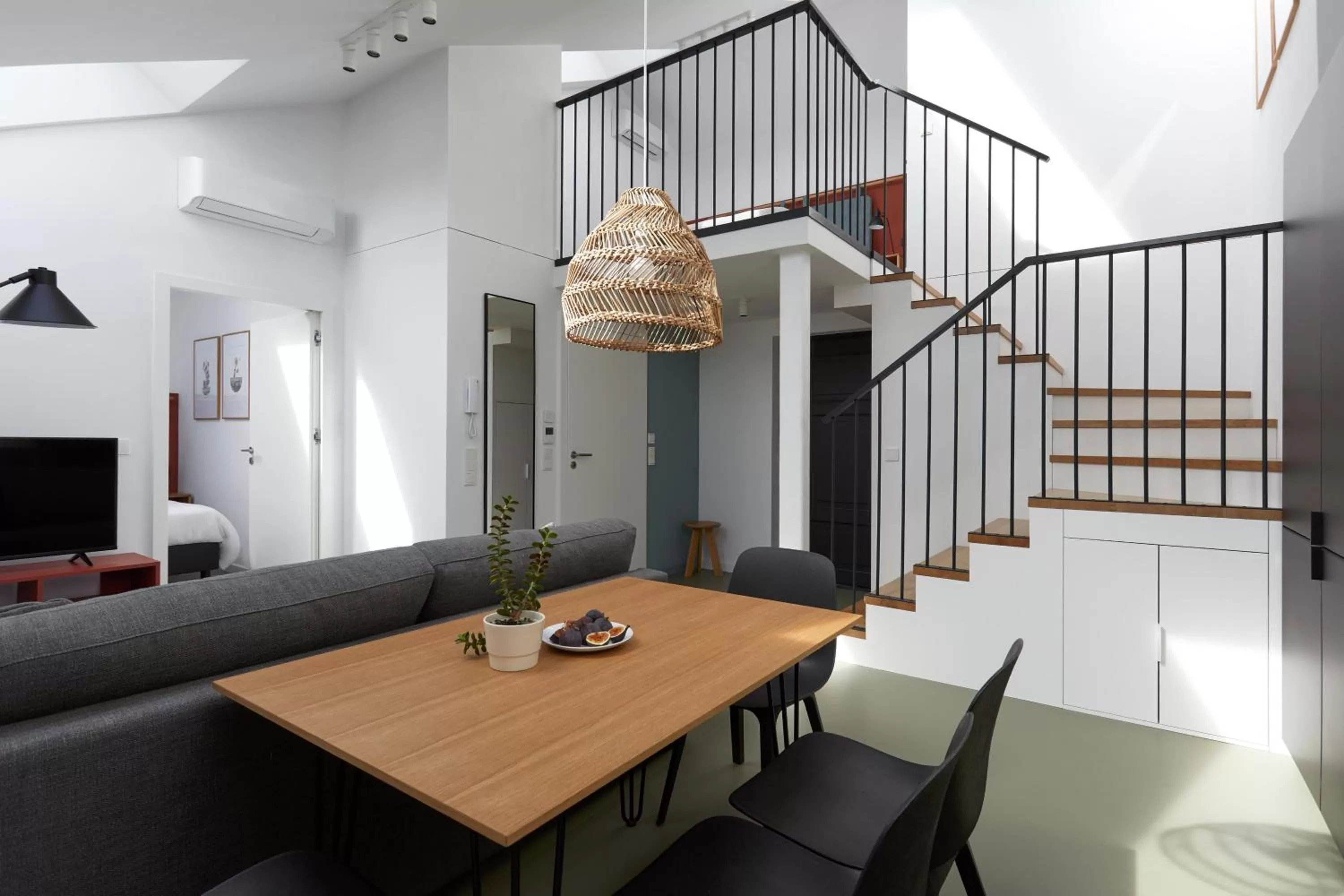 TV and multimedia in PLANTONIA Aparthotel