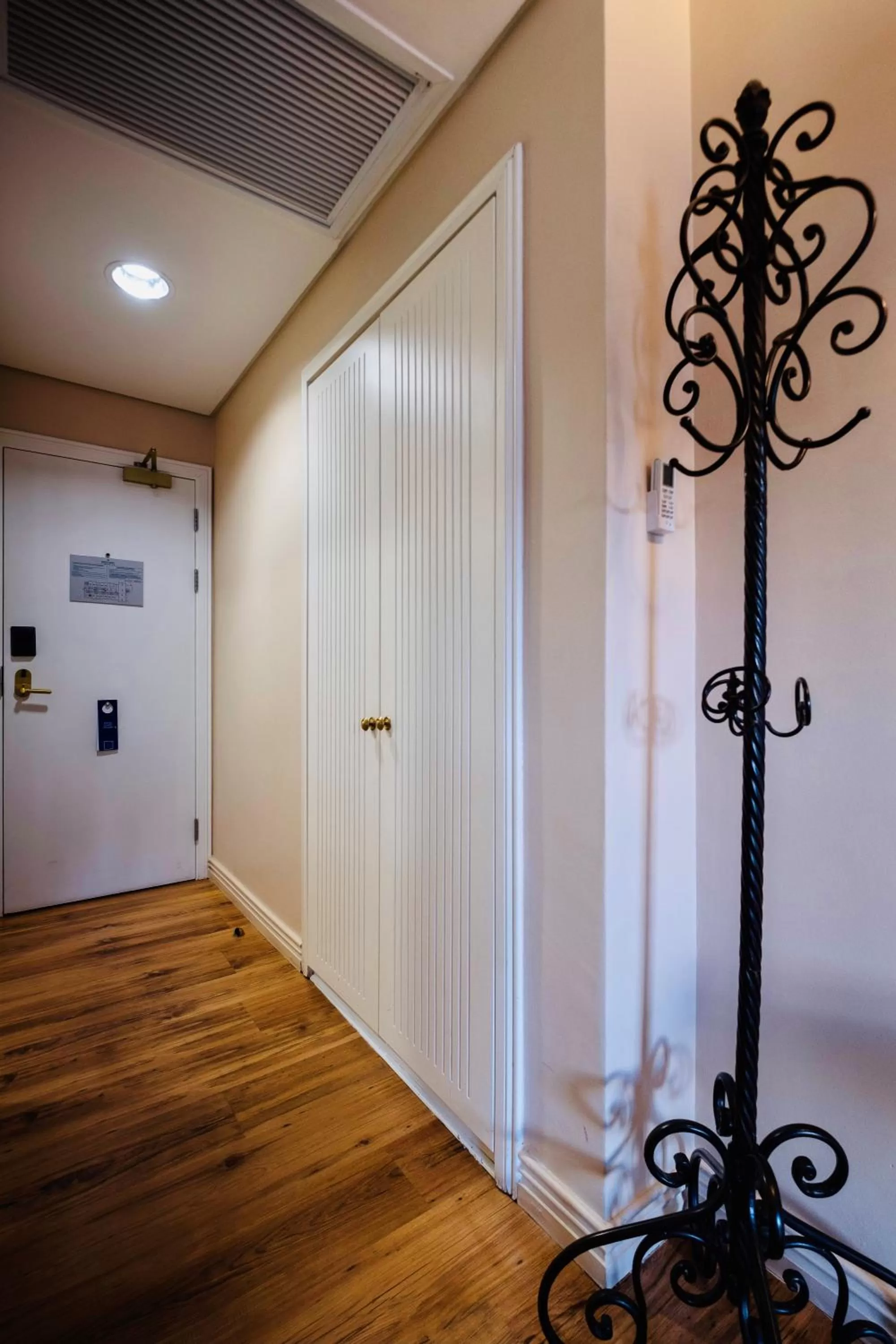 wardrobe in Protea Hotel by Marriott Kimberley