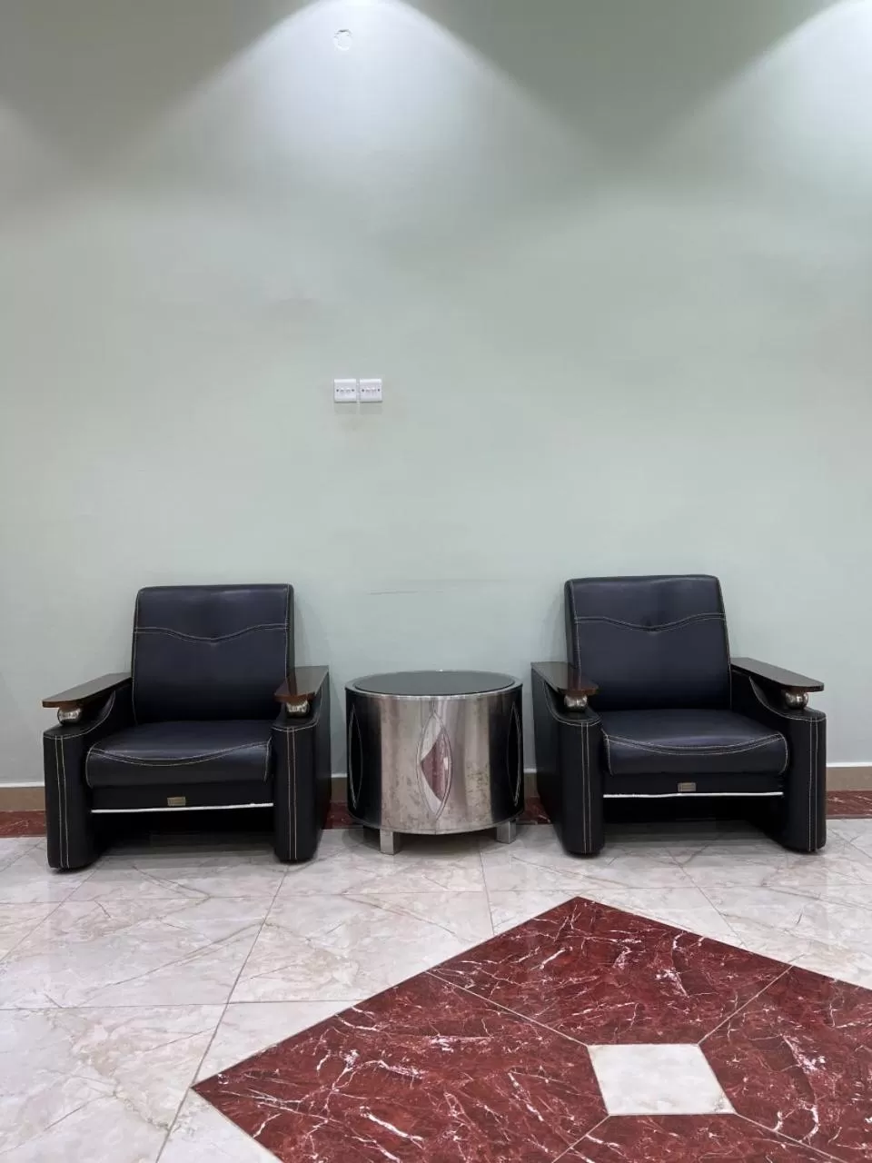 Seating area in Ibra Plaza Hotel