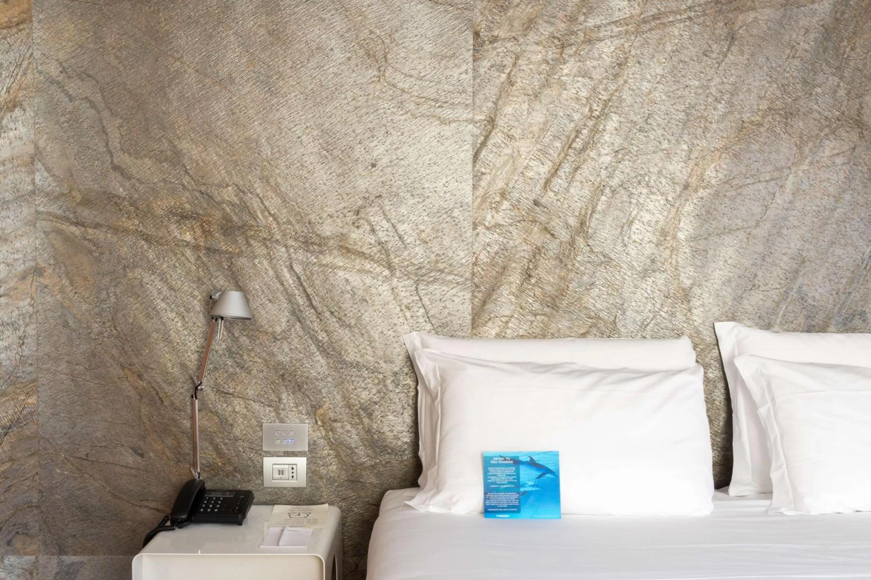 Photo of the whole room, Bed in Best Western Plus Hotel Bologna