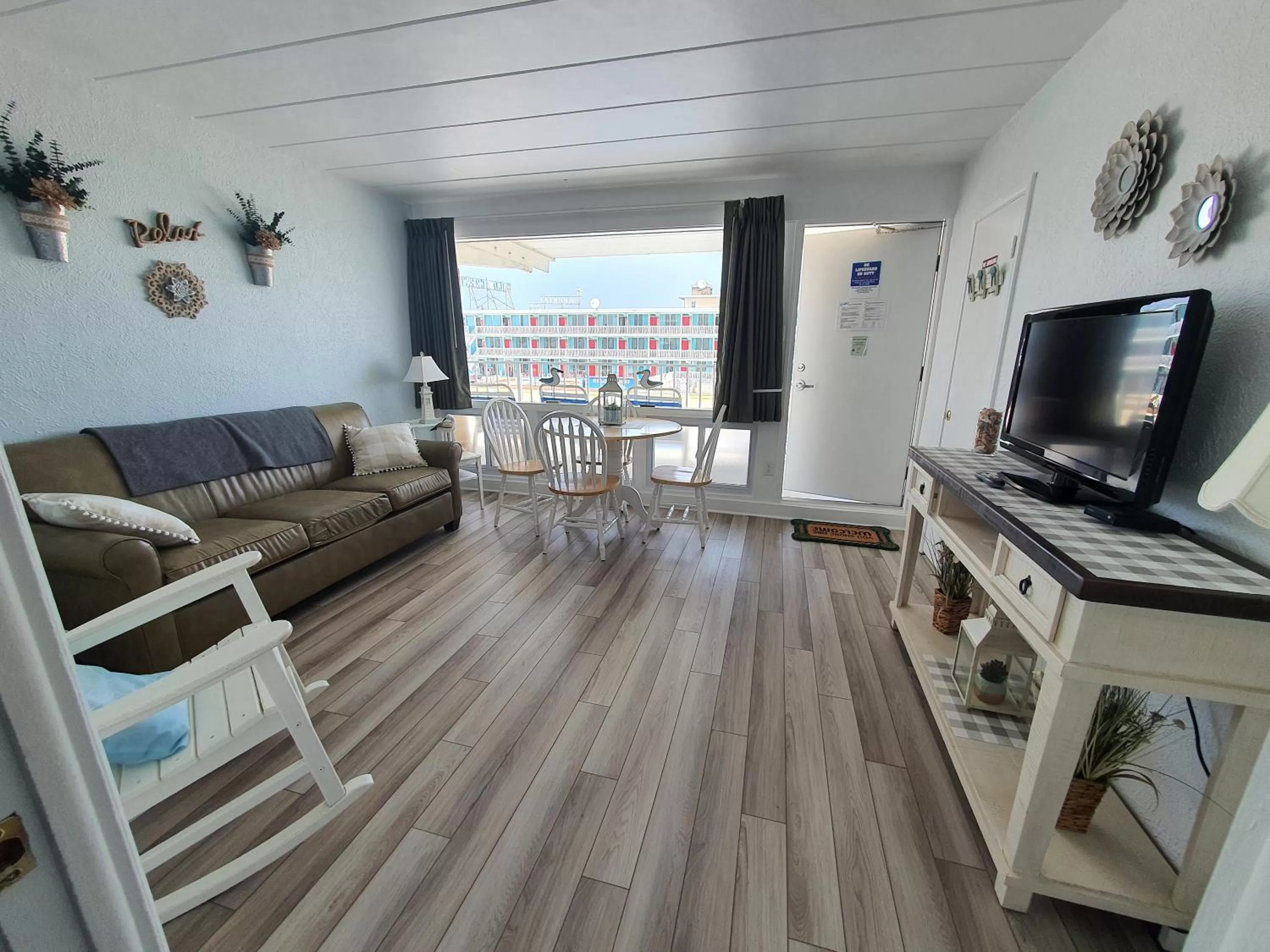 Seating Area in Cara Mara Resort