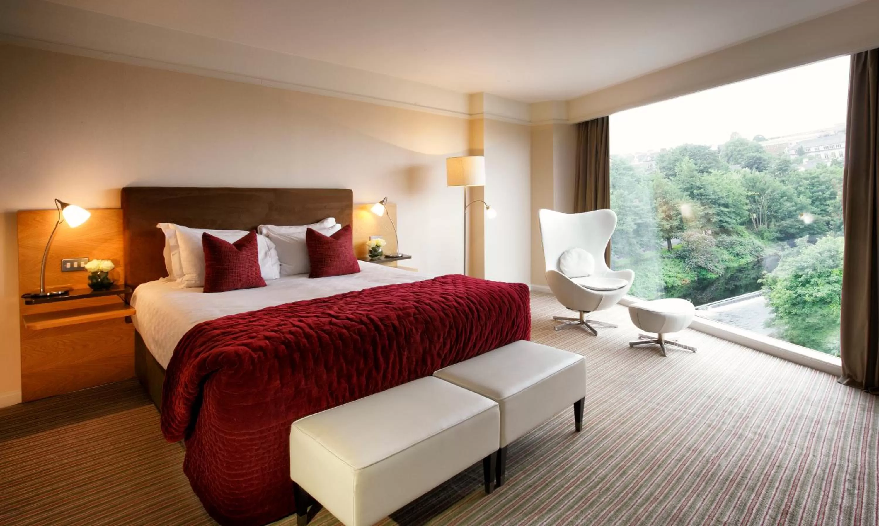 Bed in The River Lee Hotel a member of The Doyle Collection