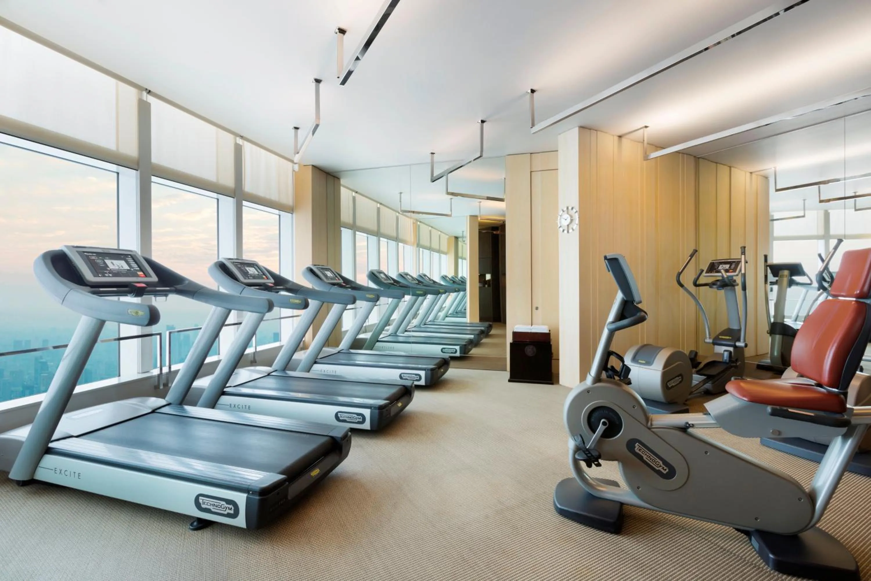 Fitness centre/facilities in Park Hyatt Shanghai