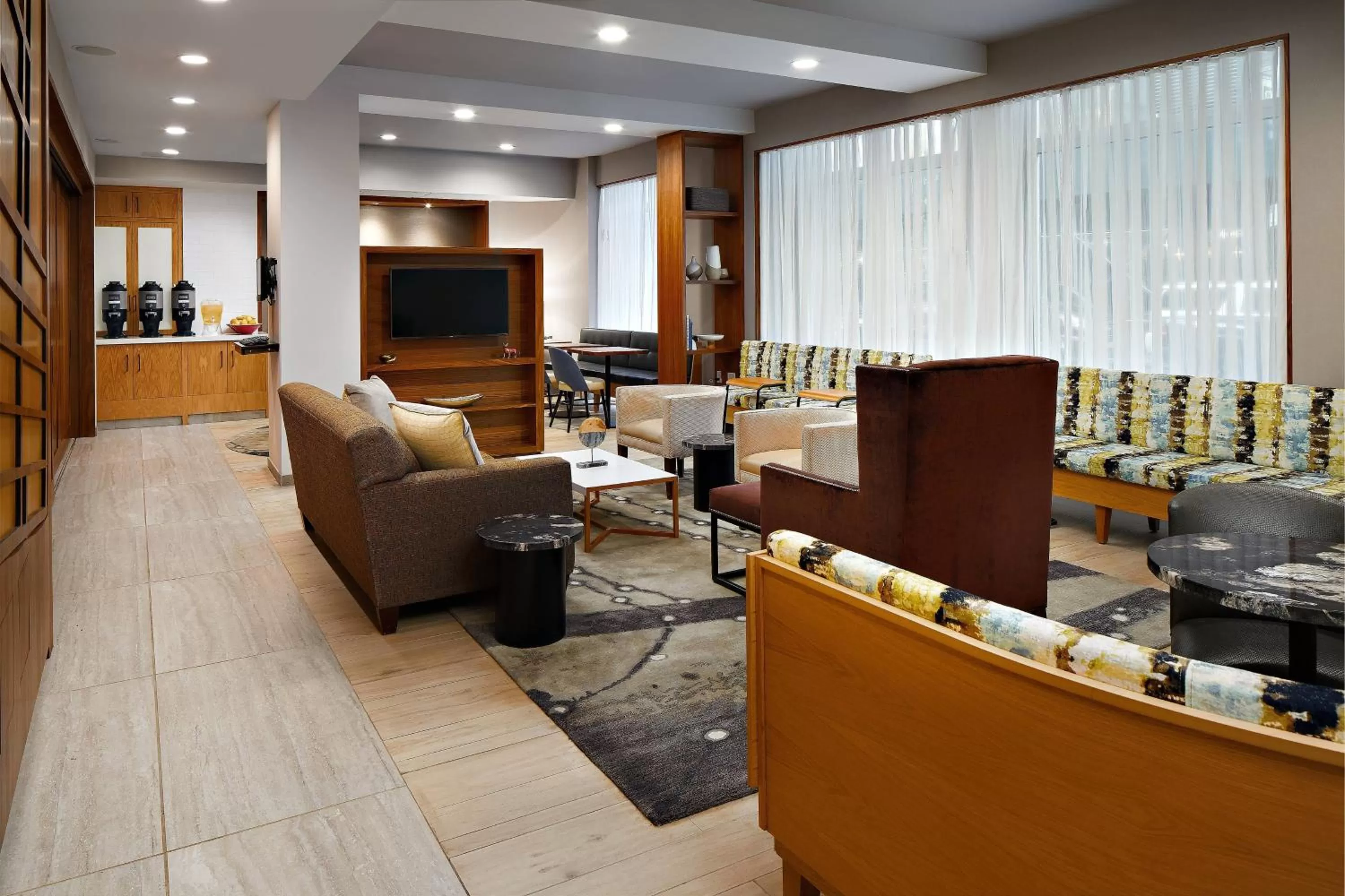 Lobby or reception in TownePlace Suites by Marriott New York Manhattan/Times Square