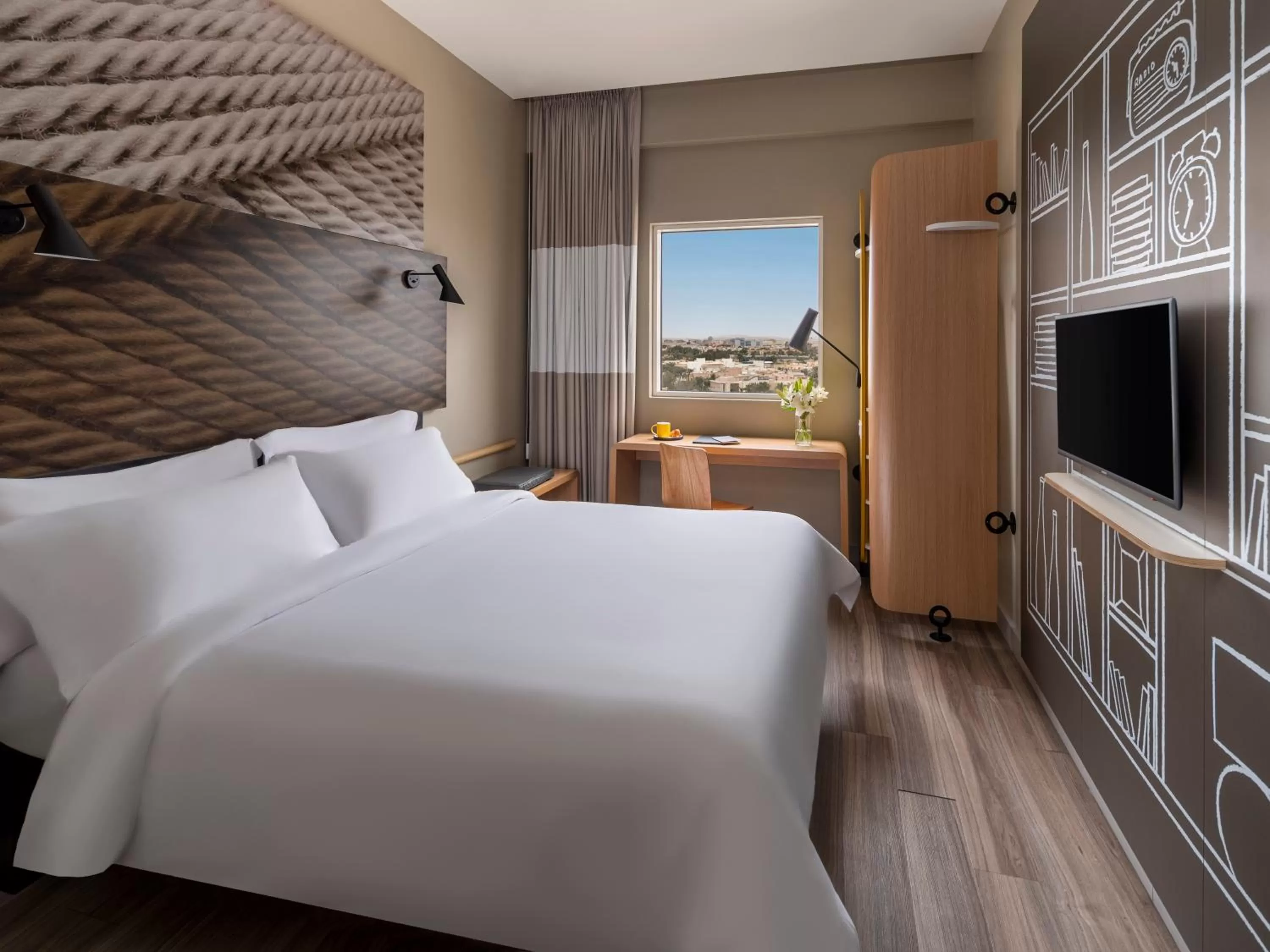 Photo of the whole room, Bed in Ibis Jeddah Malik Road