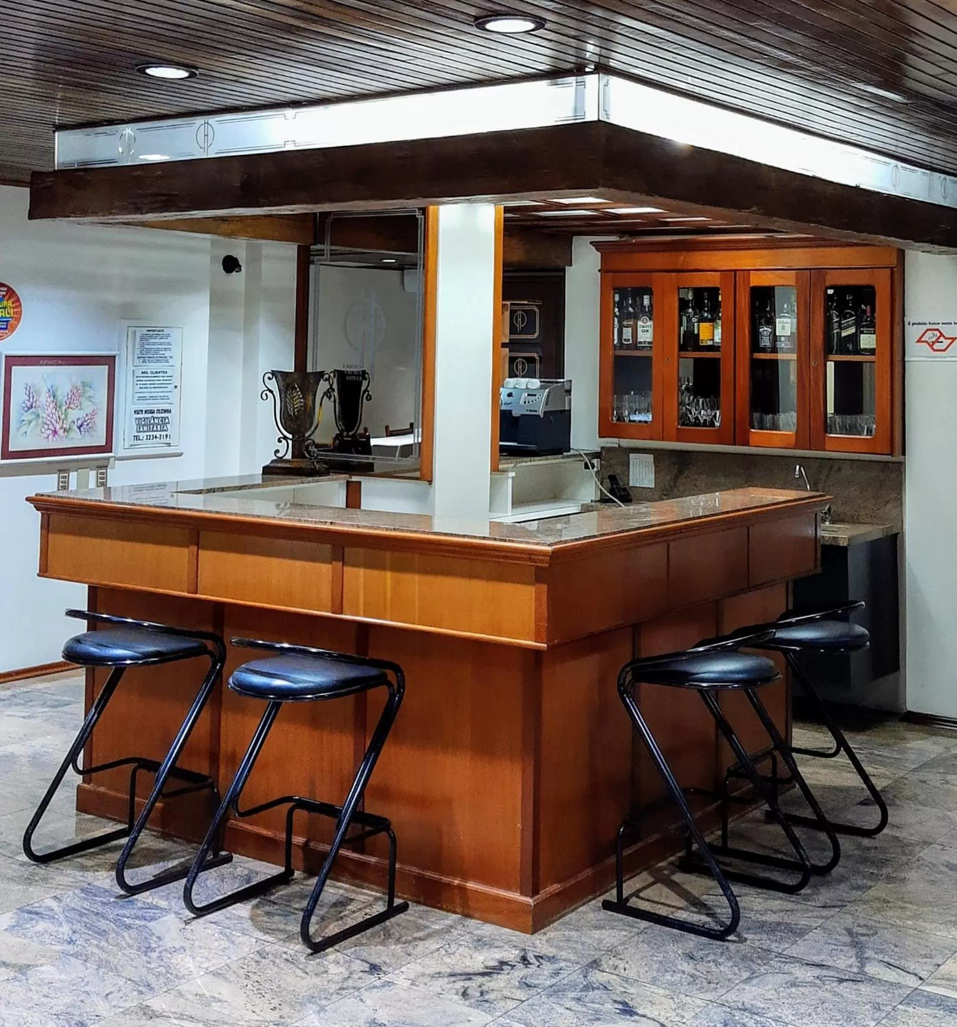 Restaurant/places to eat, Lounge/Bar in Cardum Hotel