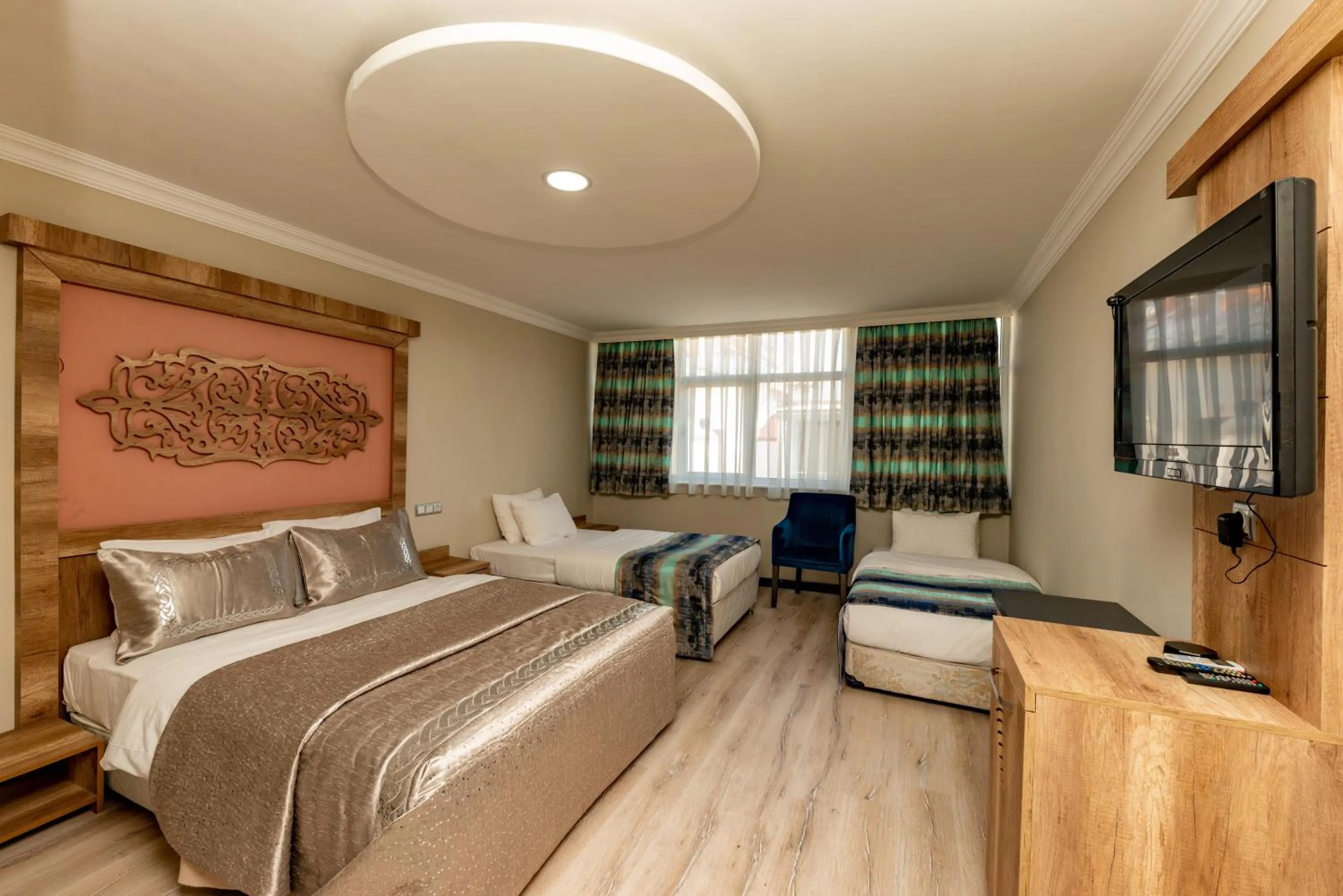 Bed in Linda Expo Palace