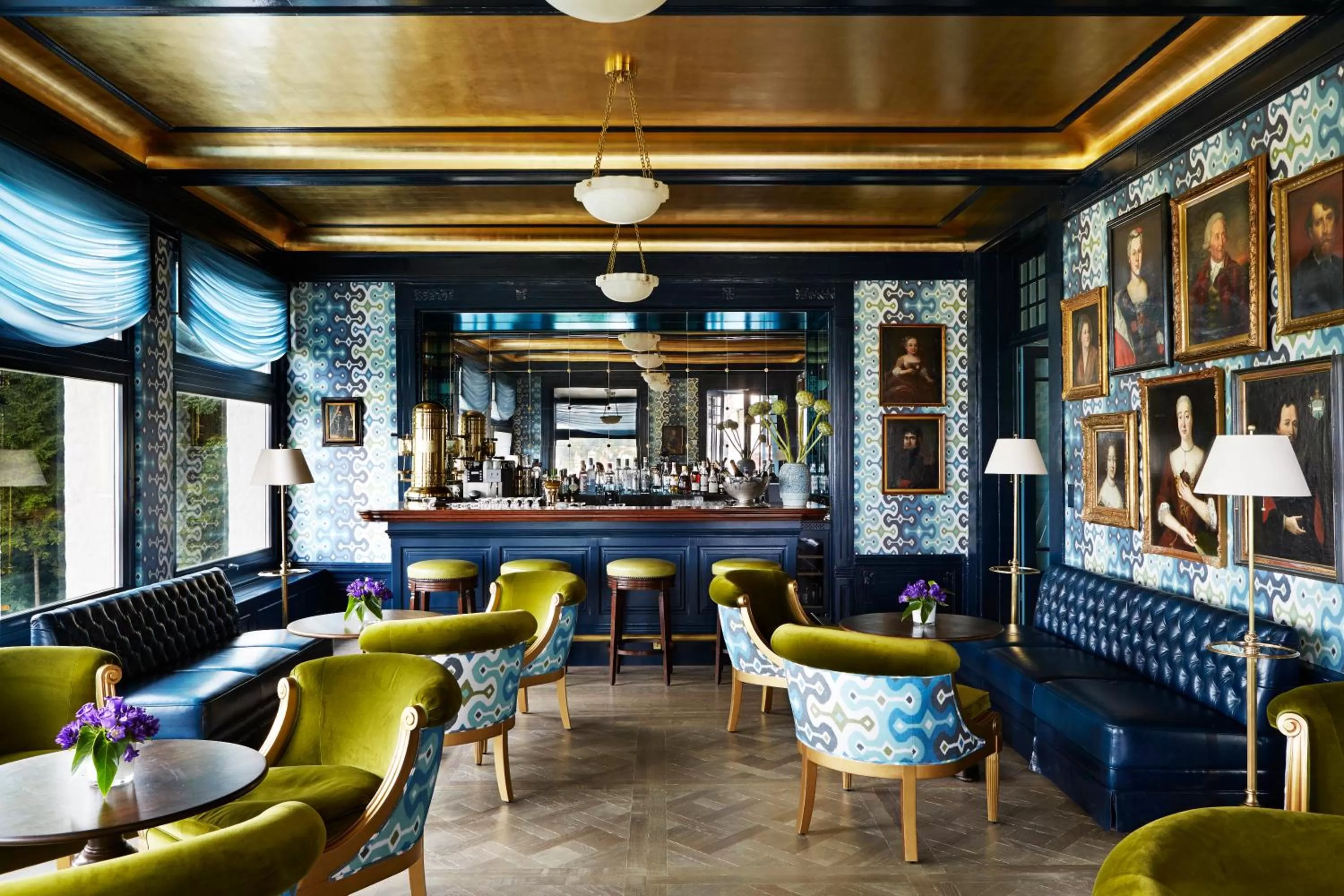 Lounge or bar in Château Gütsch