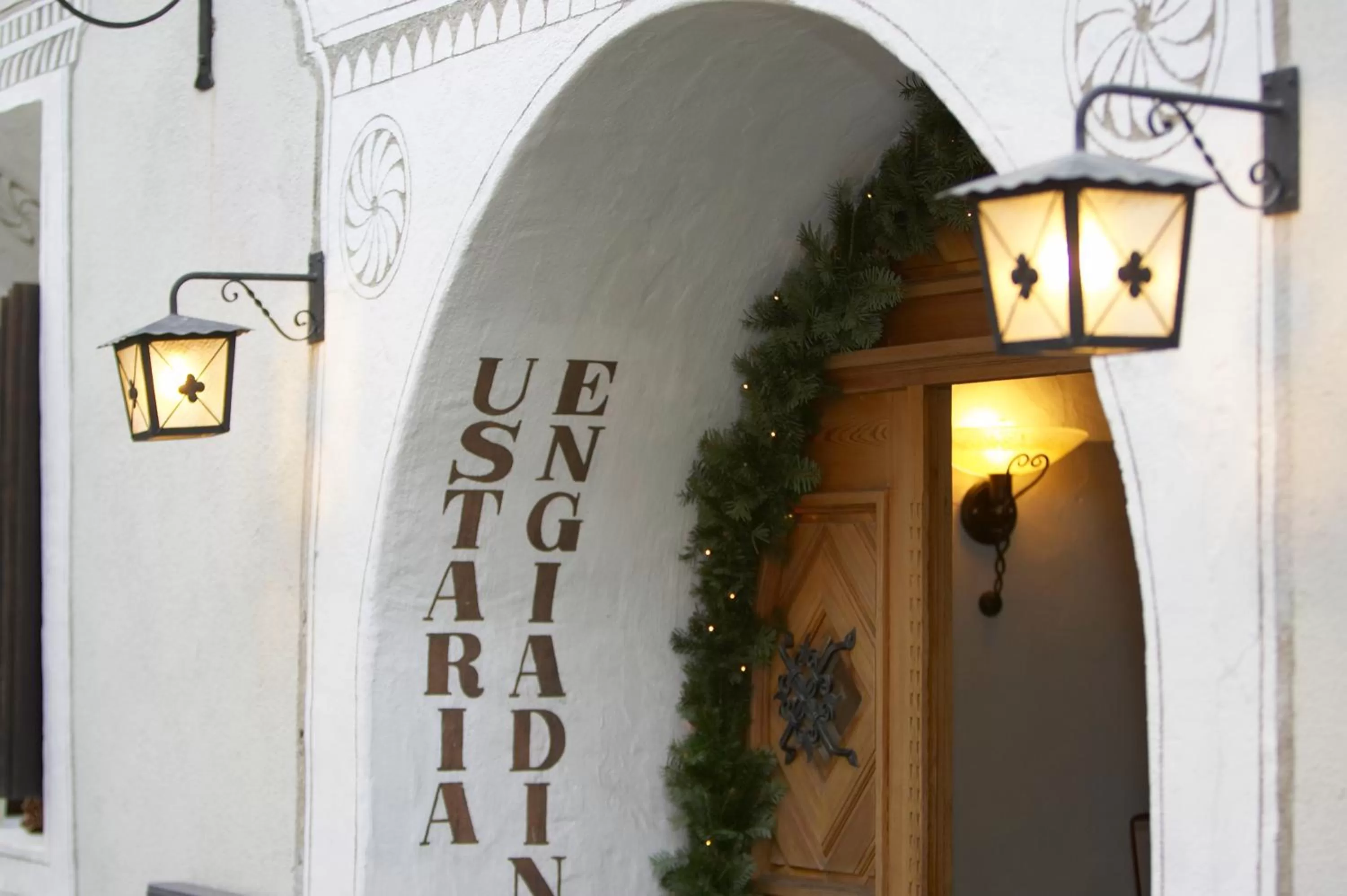 Facade/entrance in Hotel Engiadina