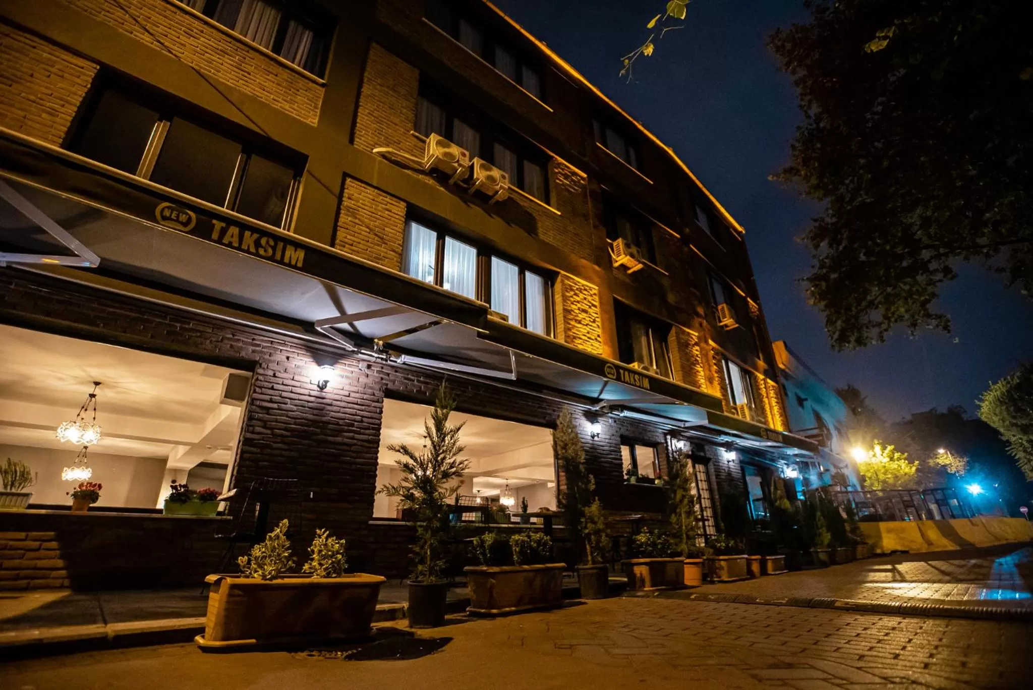 Property building in New Taksim Hotel