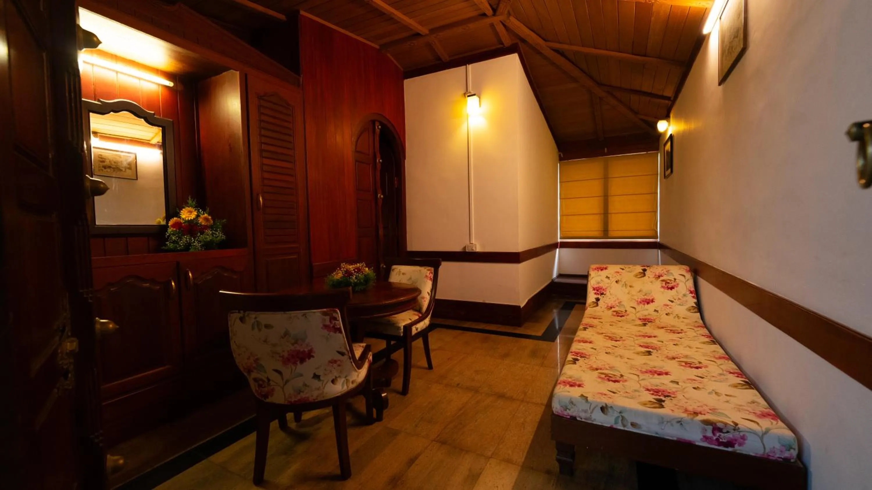 Seating area in Westwood Riverside