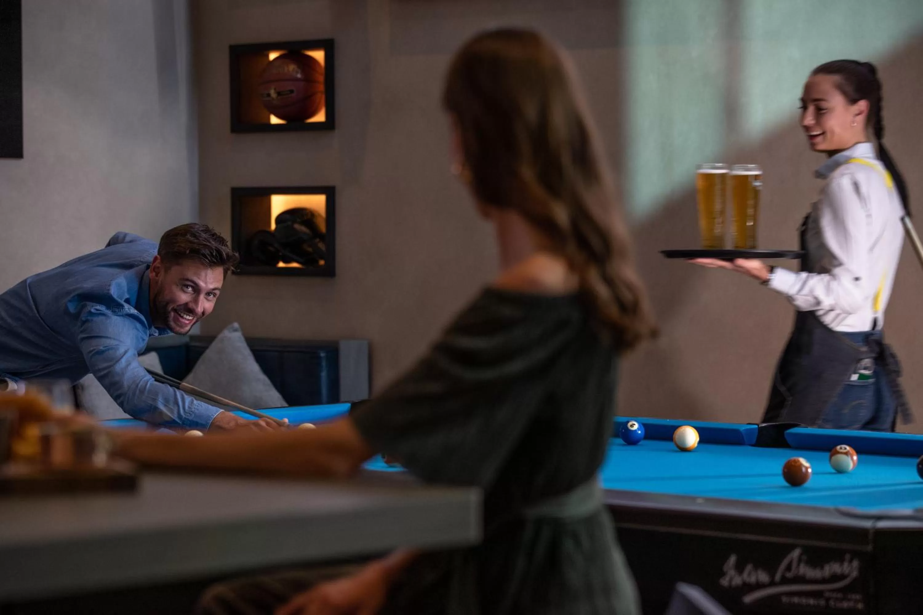 Restaurant/places to eat in Jumeirah Saadiyat Island Abu Dhabi