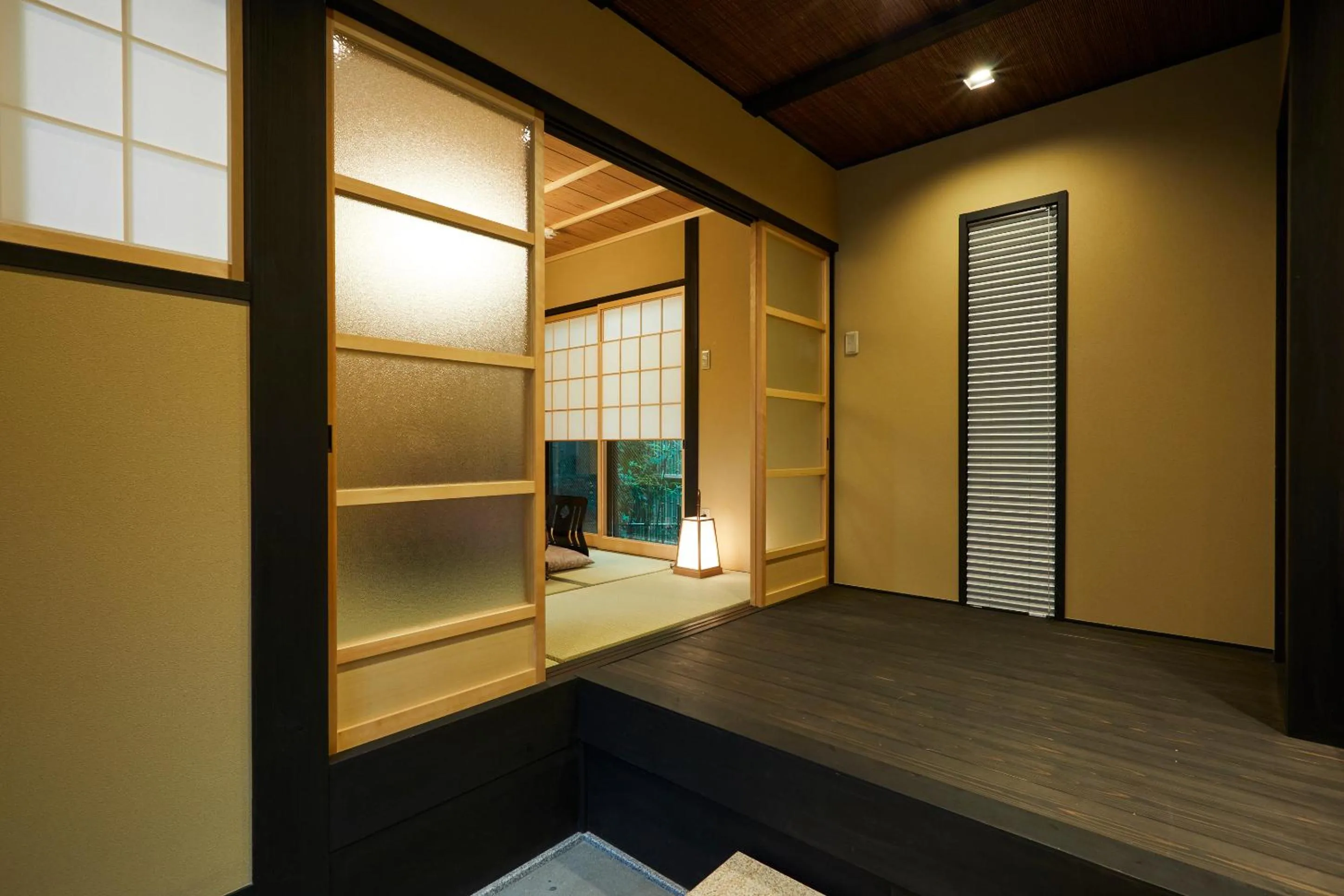 Photo of the whole room, Bed in Rinn Gion Yasakamae
