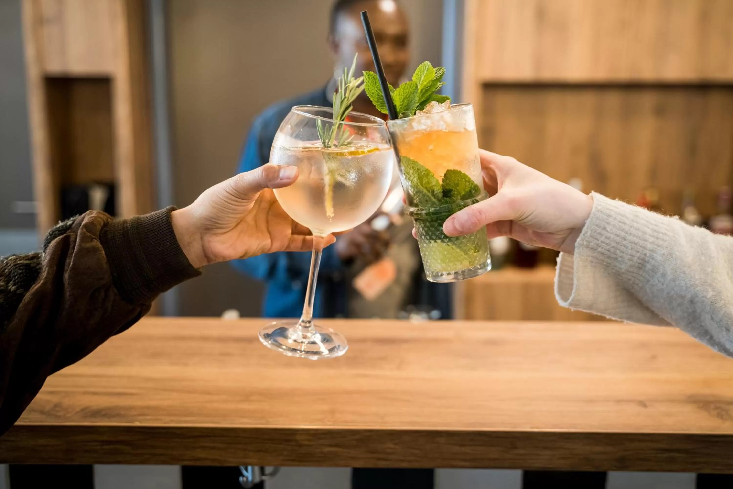 Lounge or bar, Drinks in MEININGER Marseille Centre la Joliette